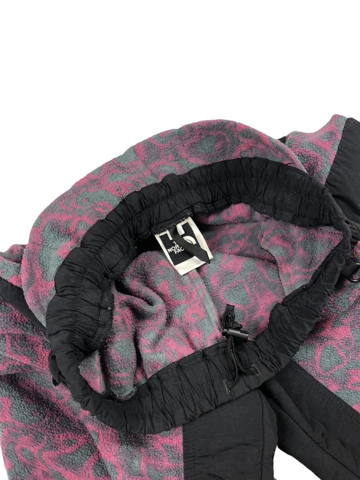 The North Face Vintage The North Face 94 Rage Classic Fleece Pant Size US 34 / EU 50 - 11 Thumbnail