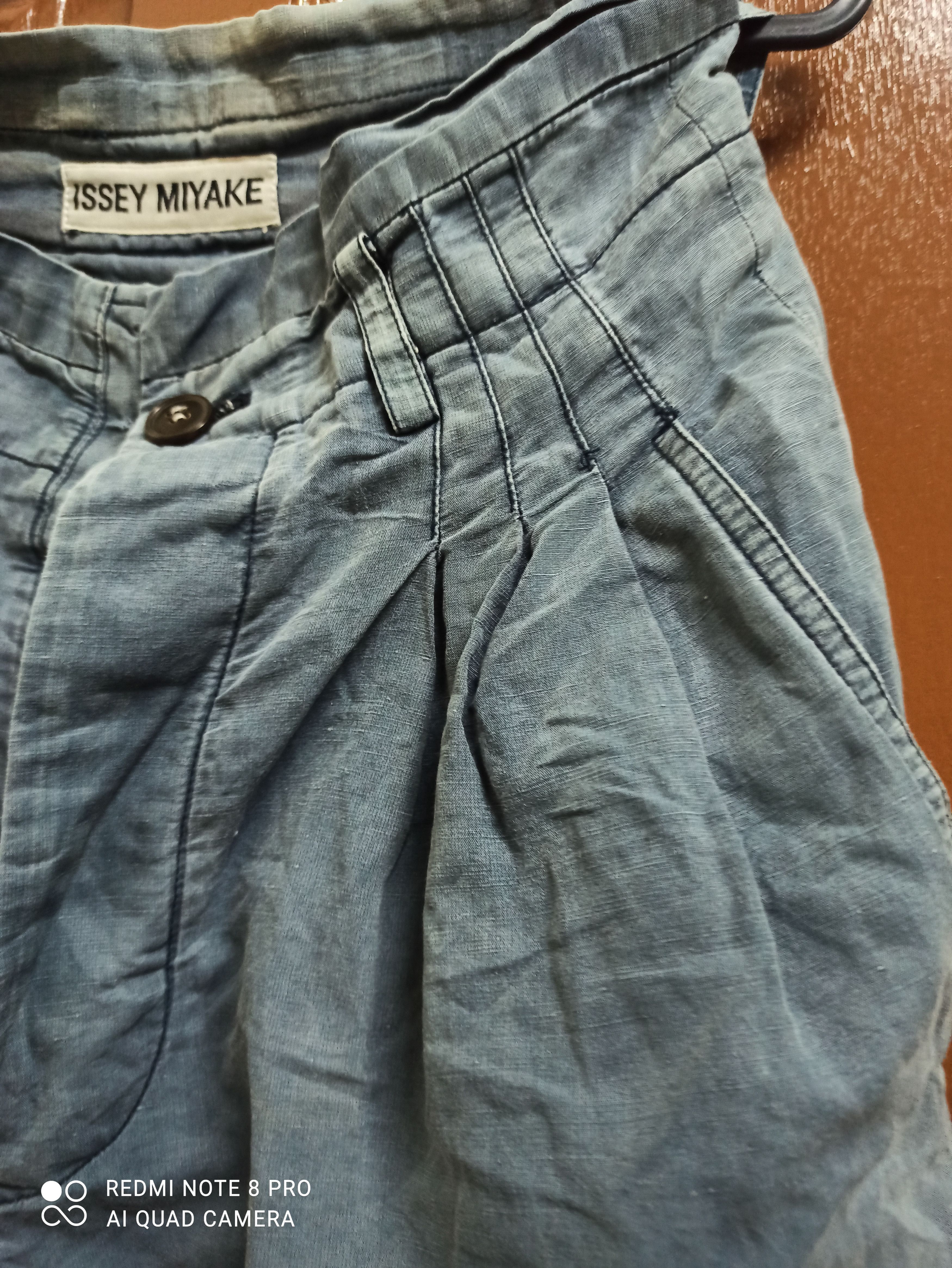 Issey Miyake PANTS SHORT ISSEY MIYAKE Size US 27 - 6 Thumbnail