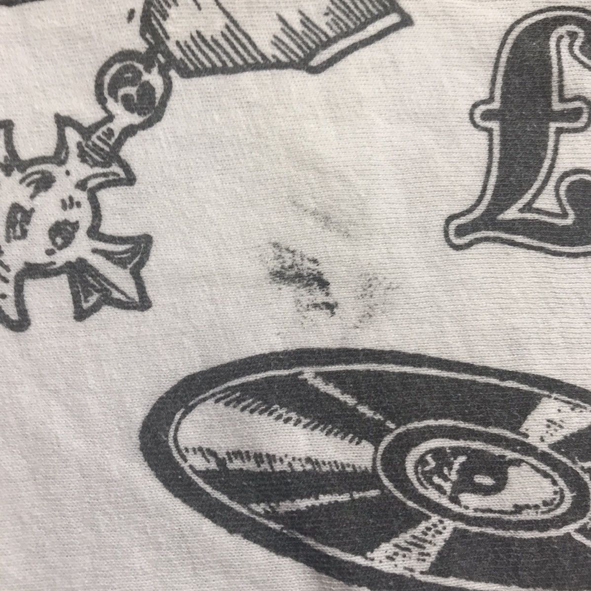 Band Tees Vintage 1991 The Beatles All Over Print T Shirt Size US L / EU 52-54 / 3 - 10 Thumbnail
