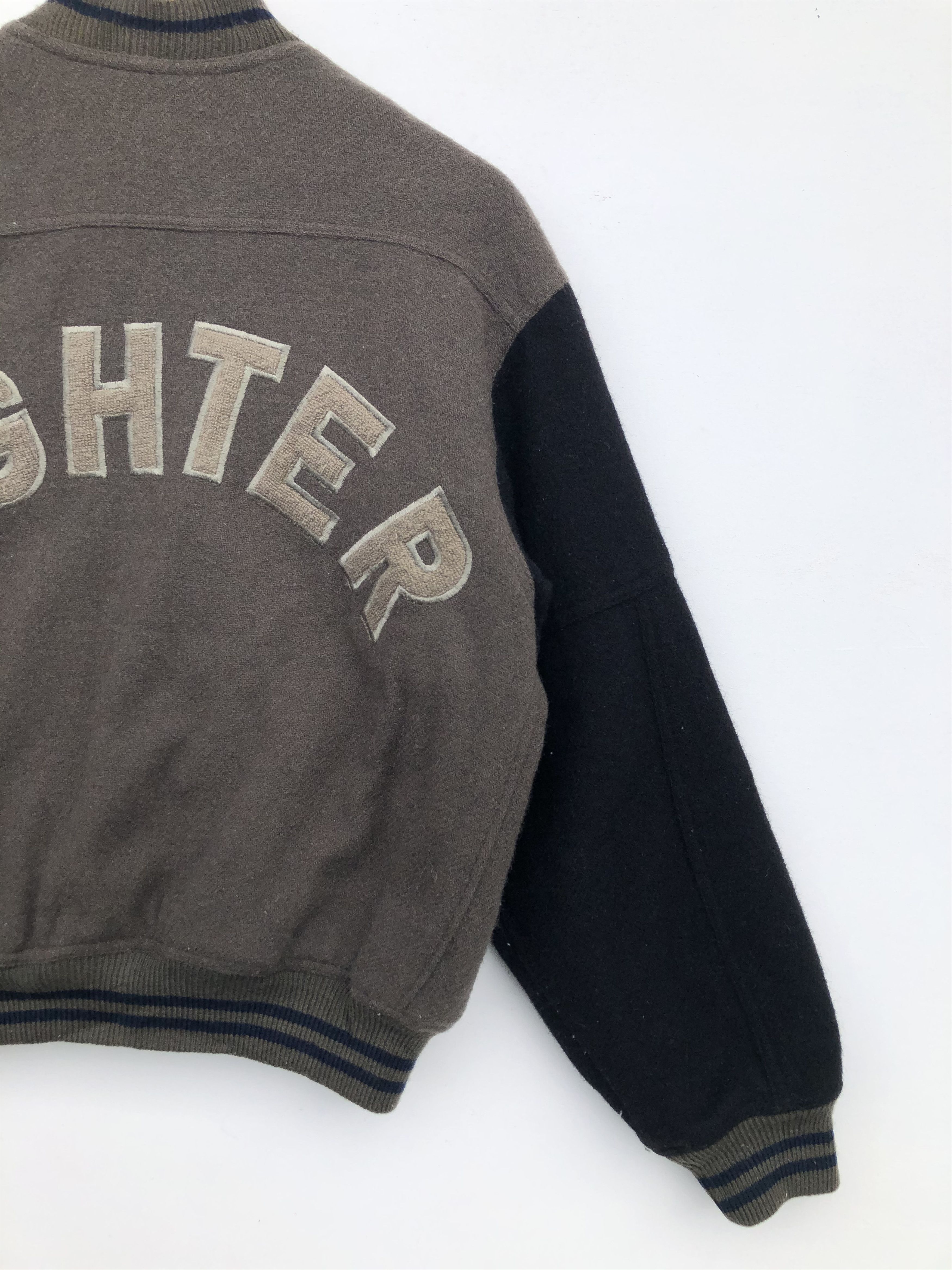 Japanese Brand VINTAGE JAPAN’S KEARNEY HOUSE FIGHTER WOOL VARSITY JACKET Size US M / EU 48-50 / 2 - 6 Thumbnail