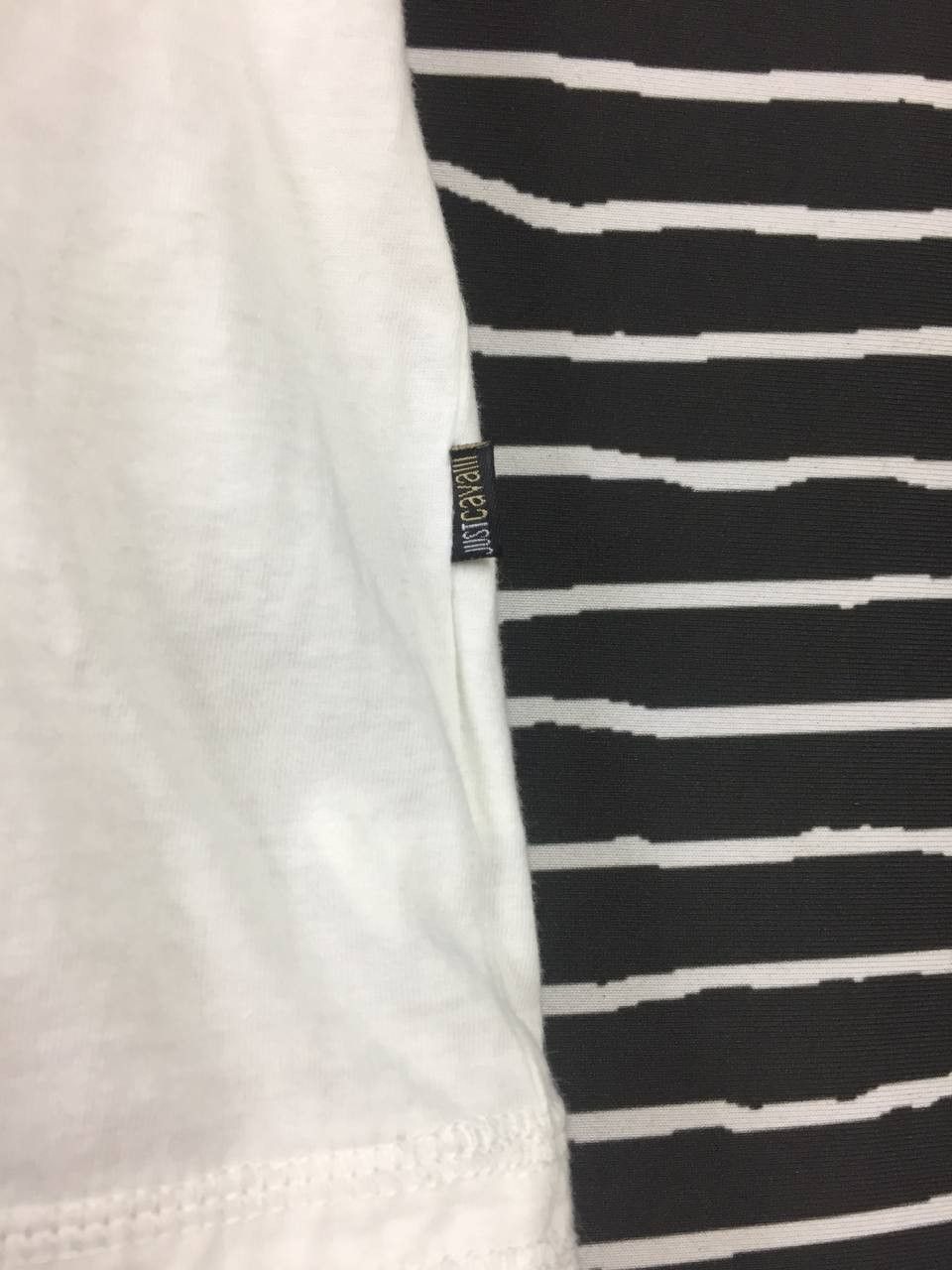 Just Cavalli Just Cavalli Roberto Cavalli Overprint Women Graphic Tee Size US L / EU 52-54 / 3 - 6 Thumbnail