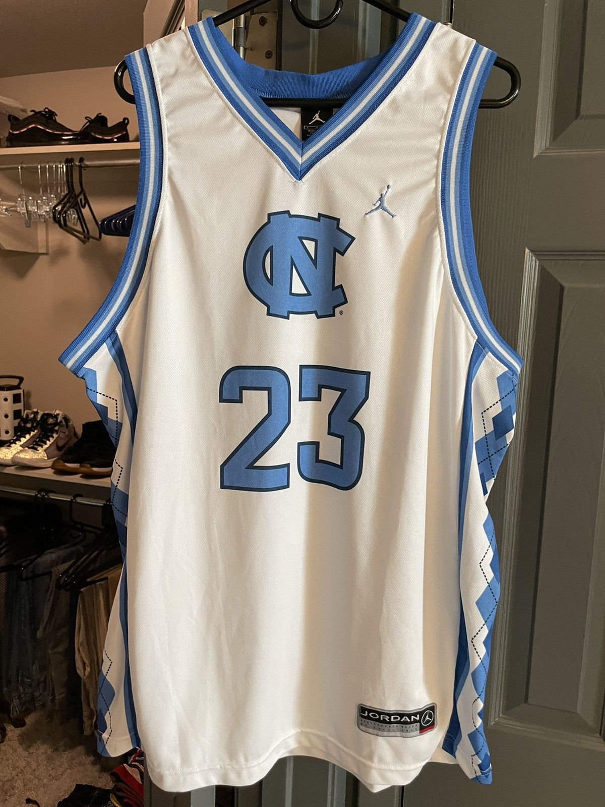 Jordan Brand UNC Michael Jordan Jersey NWT fashion size large