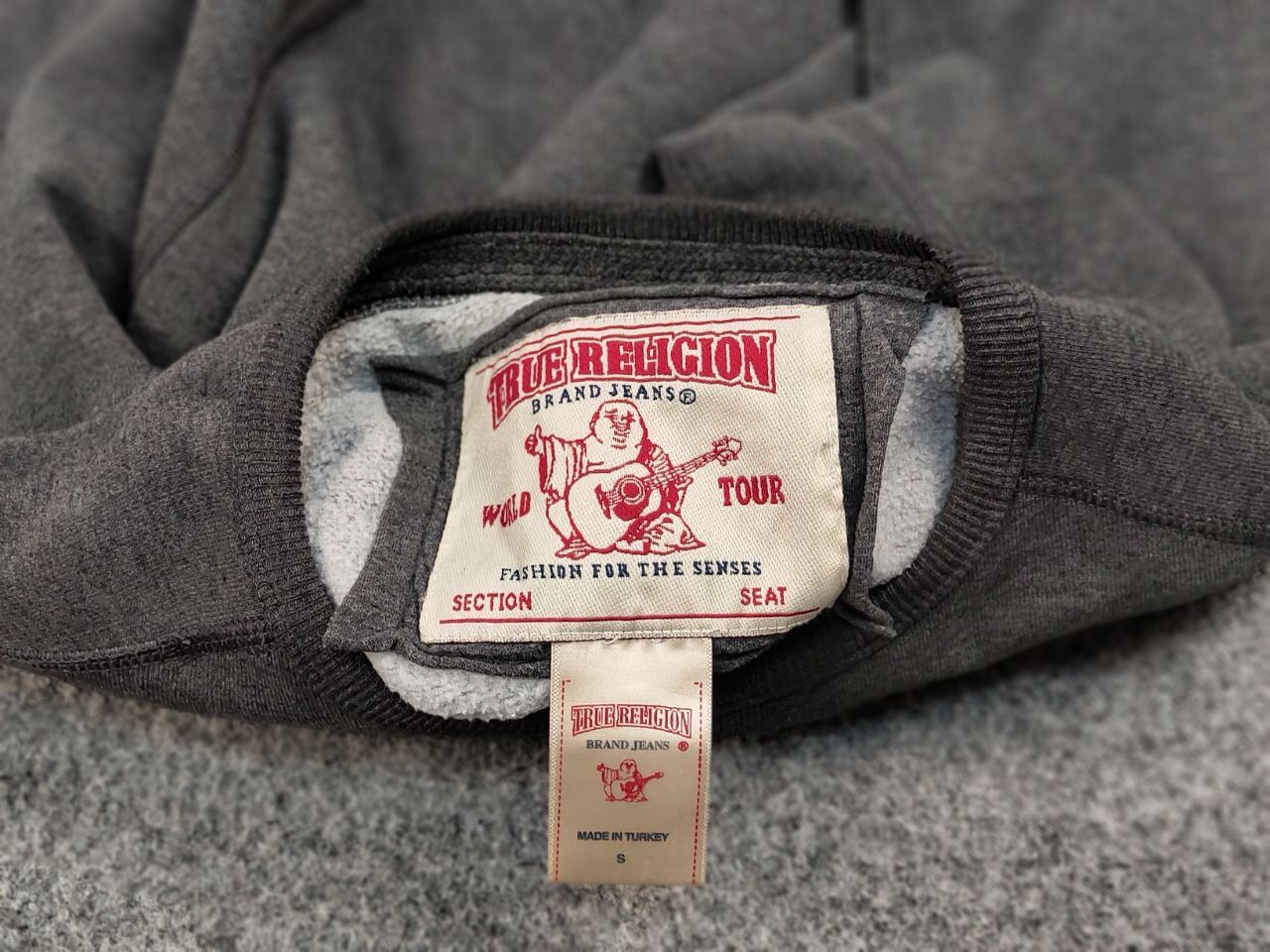True Religion Vintage True Religion Logo Crewneck Blank Gray Sweatshirt Size US S / EU 44-46 / 1 - 16 Thumbnail