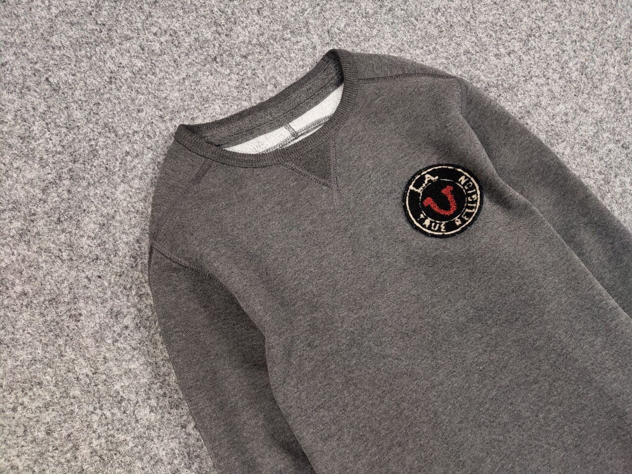 True Religion Vintage True Religion Logo Crewneck Blank Gray Sweatshirt Size US S / EU 44-46 / 1 - 7 Thumbnail