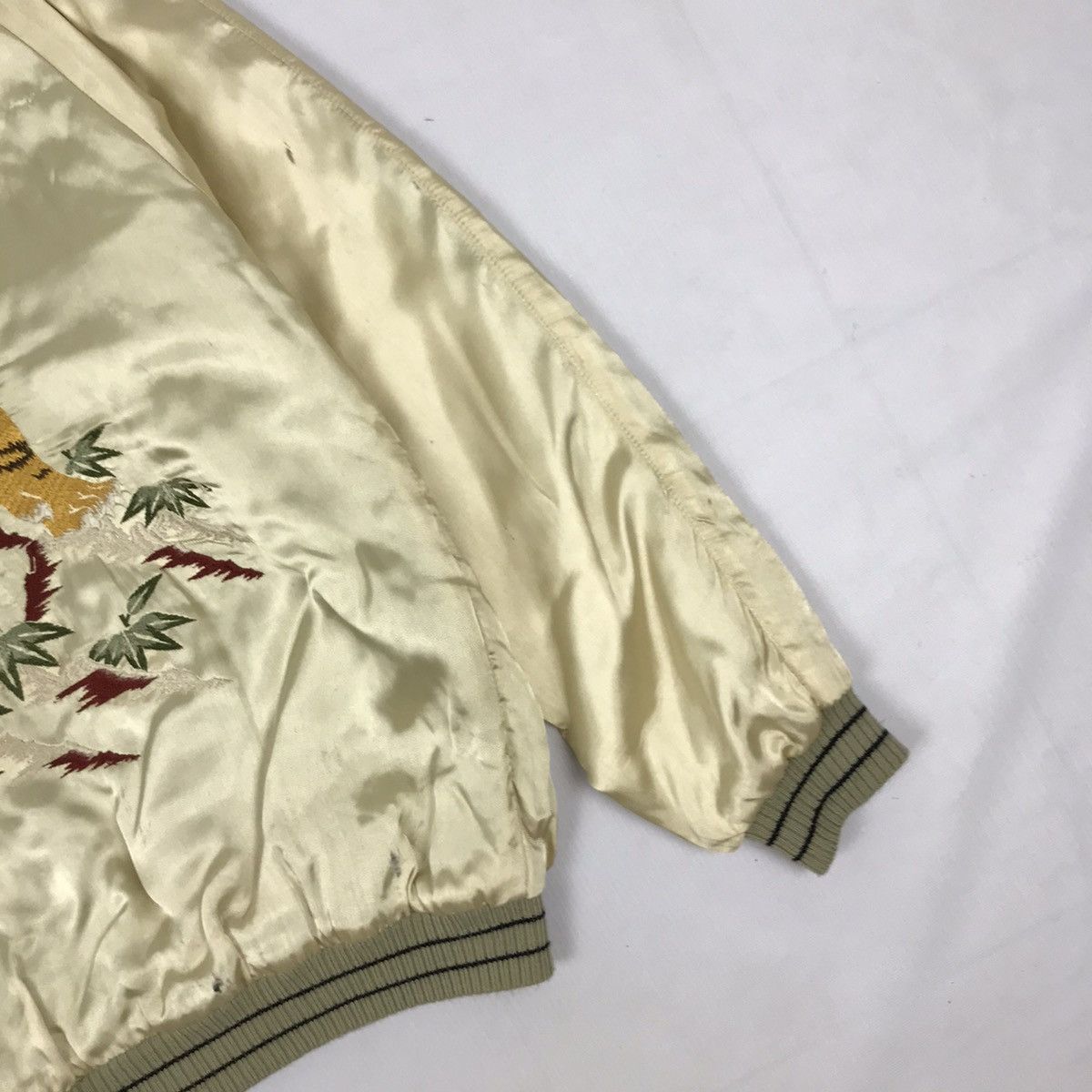 Vintage Vintage Cropped Heads Sukajan Rayon Reversible Jacket Size US L / EU 52-54 / 3 - 4 Thumbnail