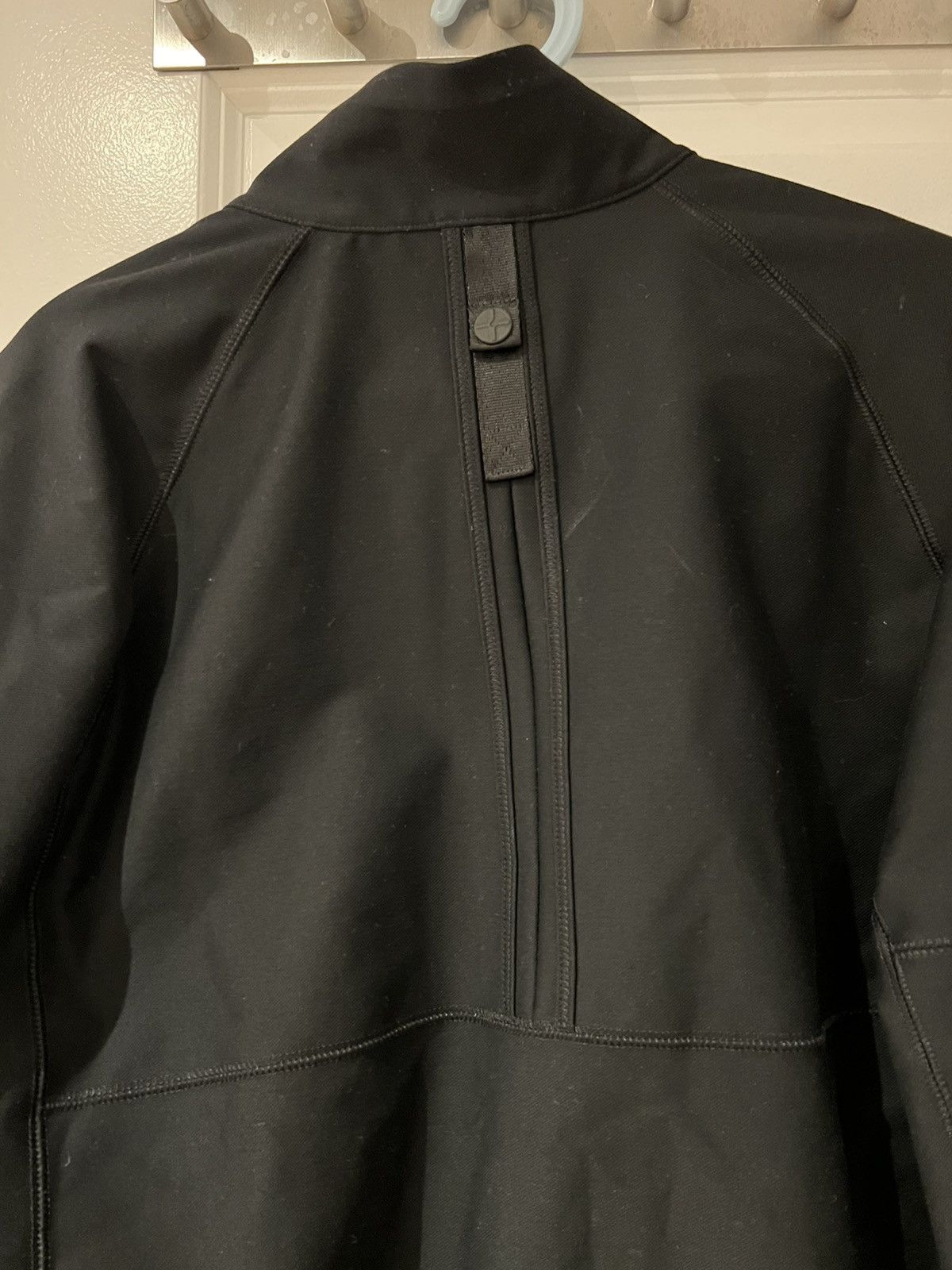 Nike tech jacket DD6594-010 medium