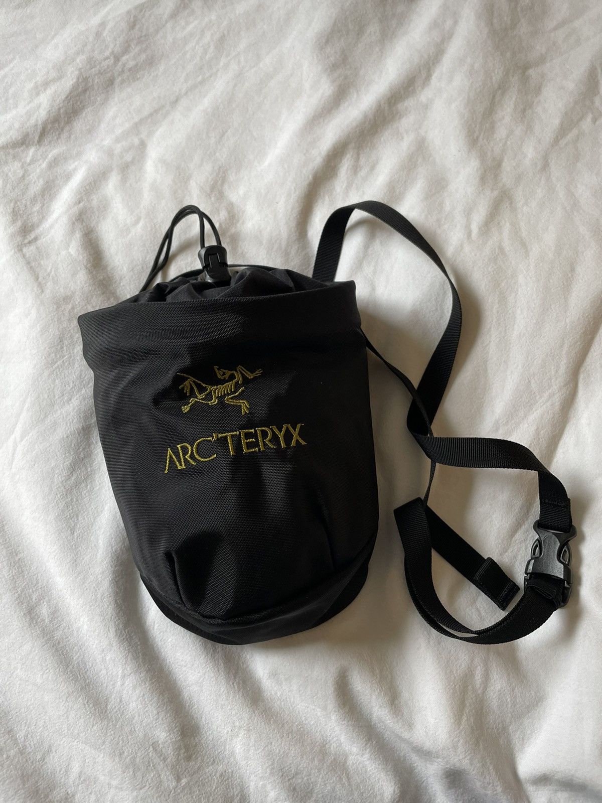 Arc'teryx Arc'teryx System A Quiver Bucket Bag | Grailed