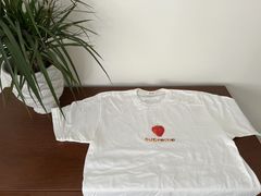 Supreme cheap berry tee