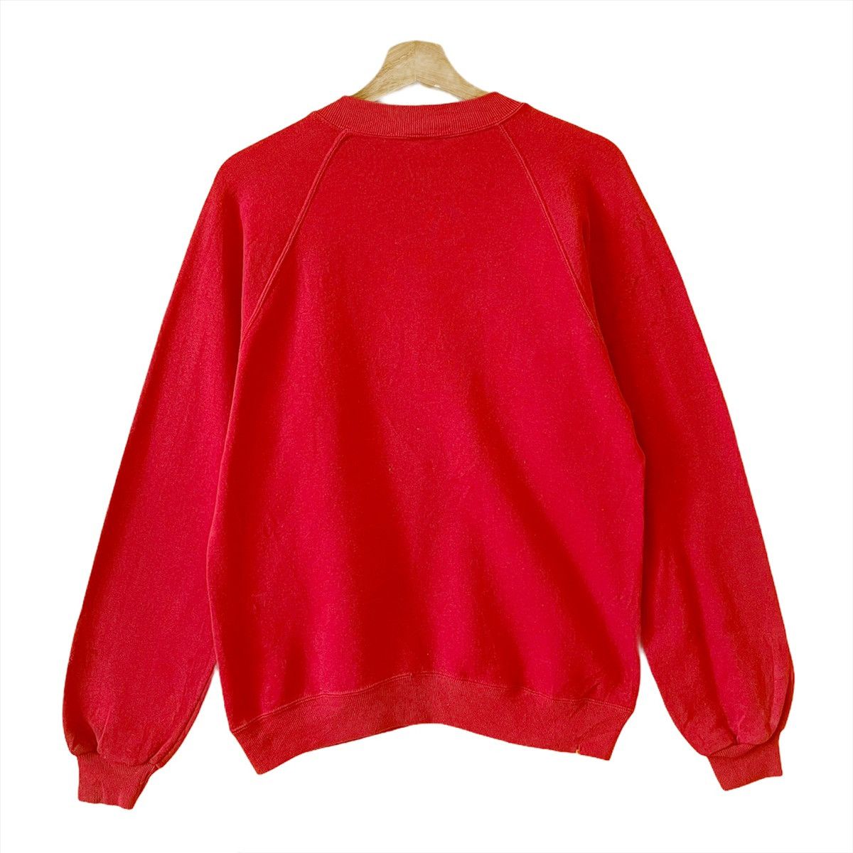 Vintage Vintage 90’s Bates Middle Scholl Crewneck Sweatshirt Size S Size US S / EU 44-46 / 1 - 6 Thumbnail