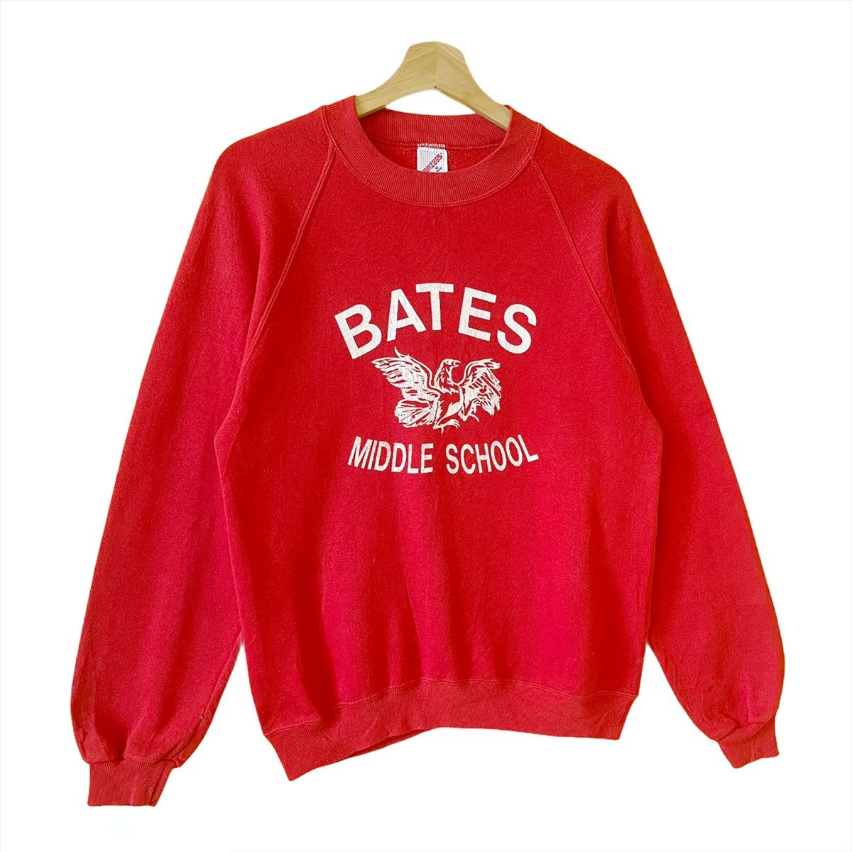 Vintage Vintage 90’s Bates Middle Scholl Crewneck Sweatshirt Size S Size US S / EU 44-46 / 1 - 2 Thumbnail