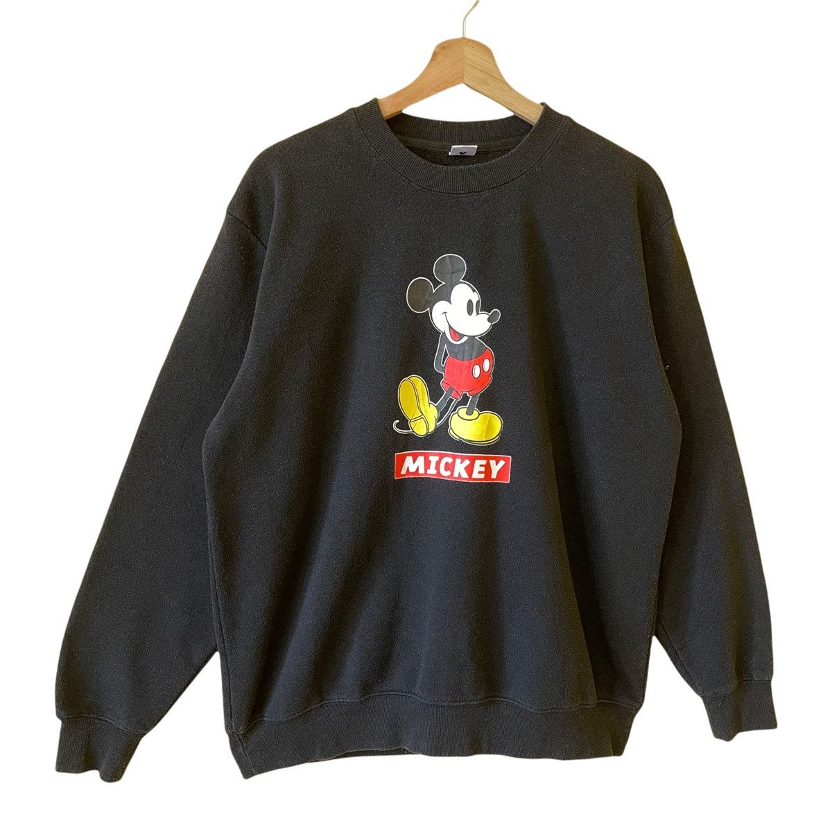 Mickey & Co. Vintage Mickey Mouse Big Logo Crewneck Sweatshirt Size M Size US M / EU 48-50 / 2 - 1 Thumbnail