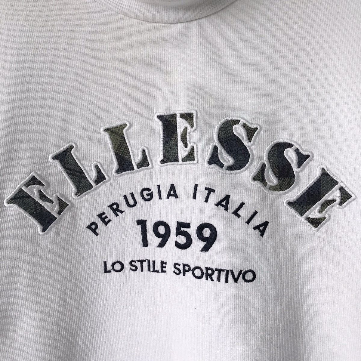 Ellesse Ellesse Big Logo Spellout Embroided Crewneck Sweatshirt Size US M / EU 48-50 / 2 - 4 Thumbnail