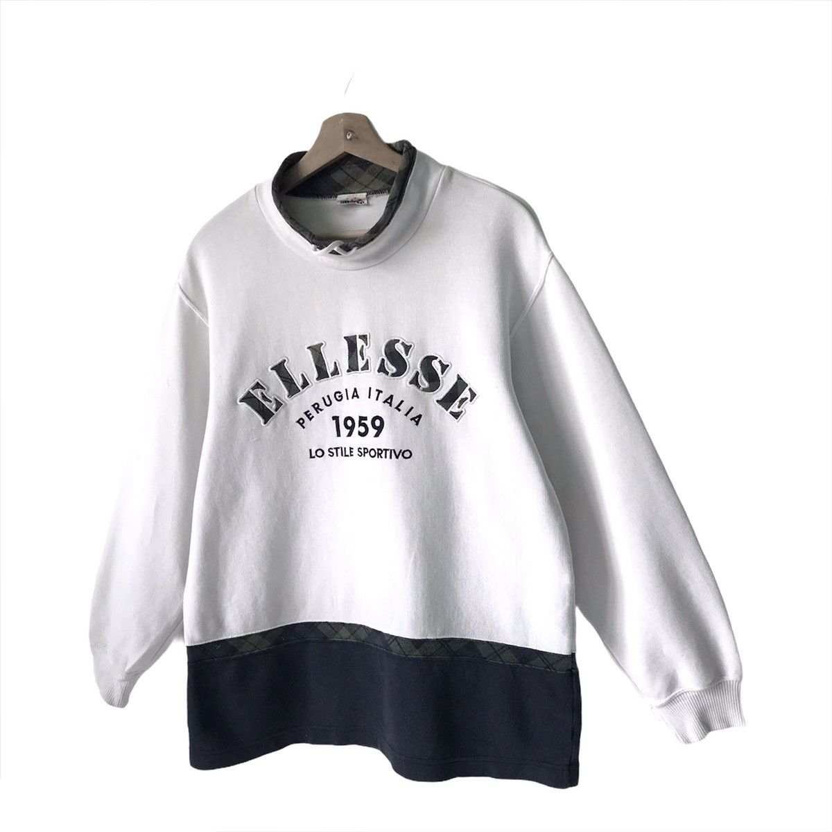 Ellesse Ellesse Big Logo Spellout Embroided Crewneck Sweatshirt Size US M / EU 48-50 / 2 - 3 Thumbnail