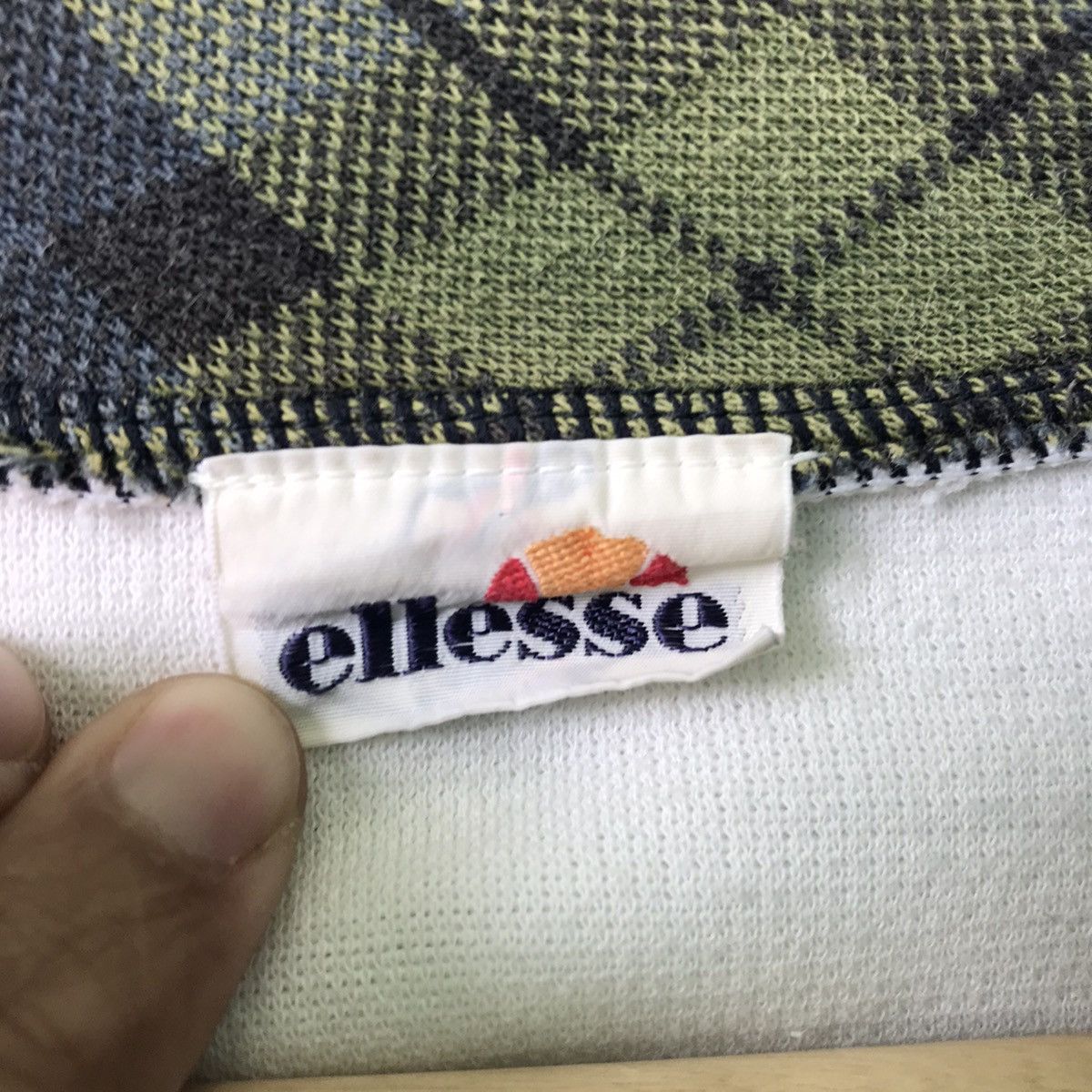 Ellesse Ellesse Big Logo Spellout Embroided Crewneck Sweatshirt Size US M / EU 48-50 / 2 - 7 Thumbnail