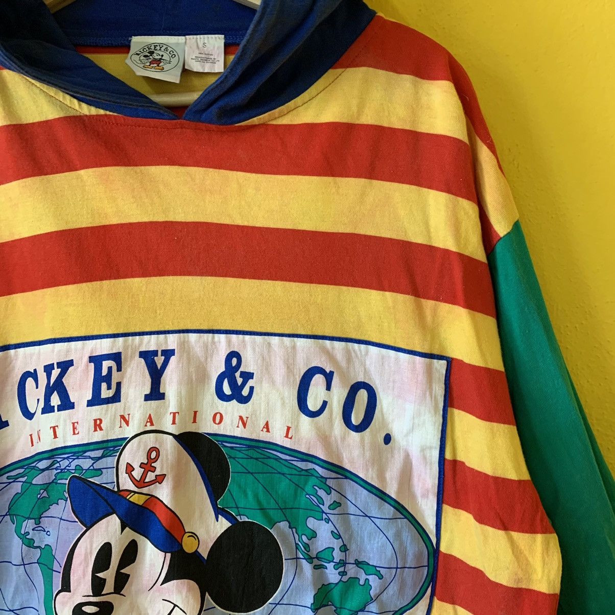 Disney Vintage 90s Mickey Mouse Pullover Hoodies Size M Size US M / EU 48-50 / 2 - 5 Thumbnail