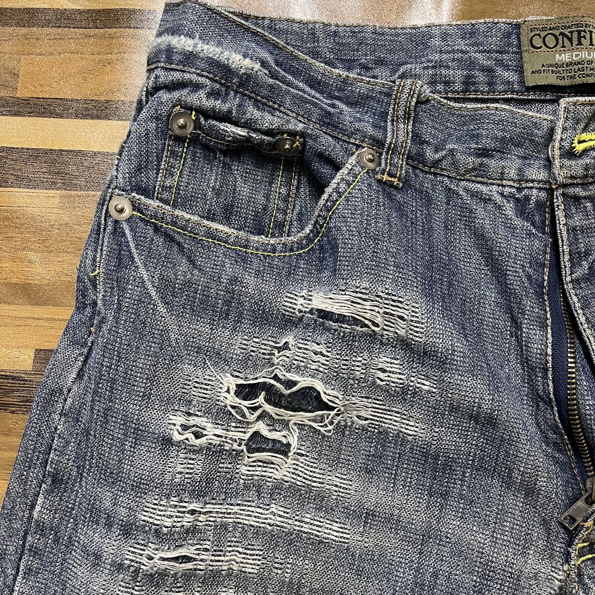 Japanese Brand Ripped Distressed Hysteric Distressed Denim Japanese Size US 32 / EU 48 - 9 Thumbnail