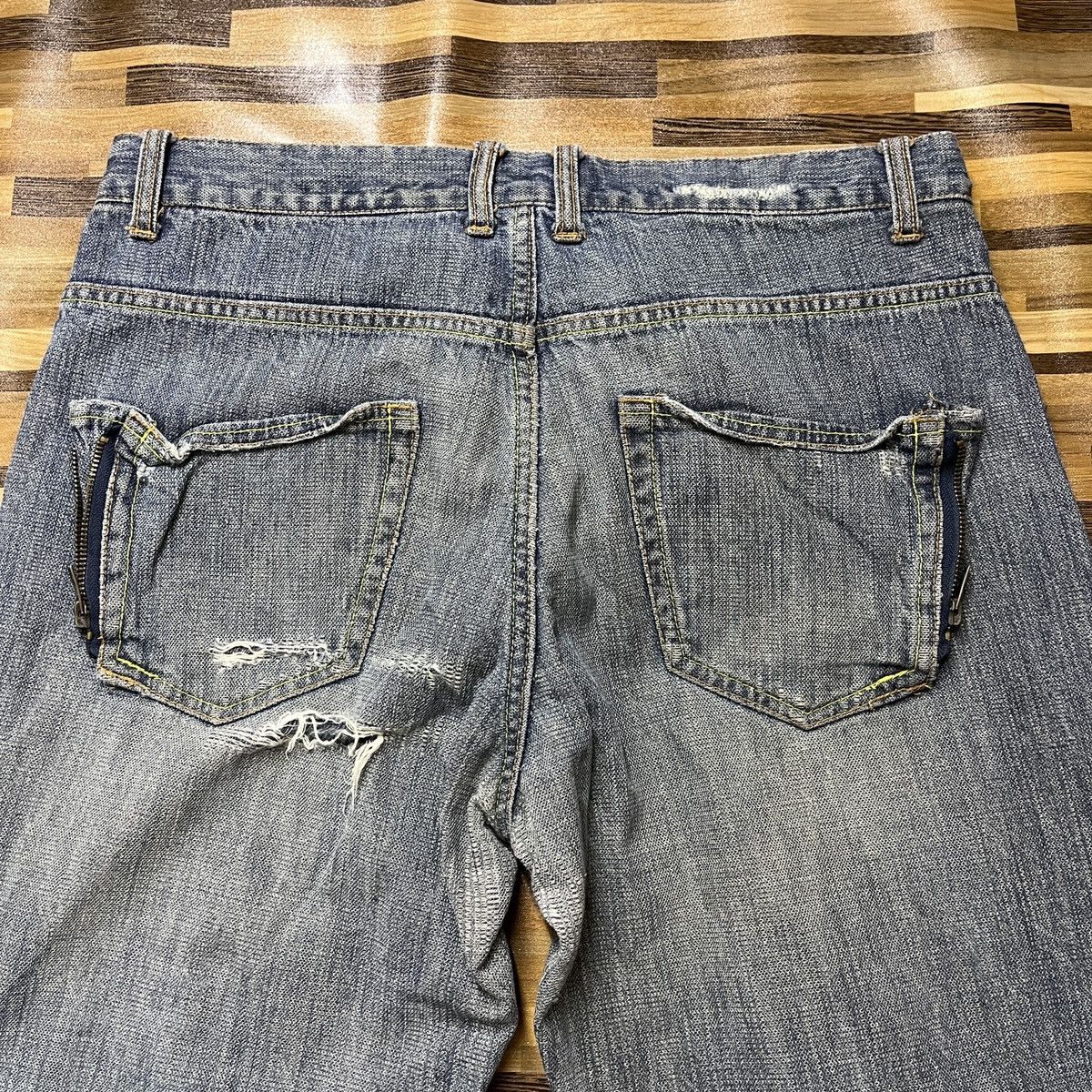 Japanese Brand Ripped Distressed Hysteric Distressed Denim Japanese Size US 32 / EU 48 - 13 Thumbnail