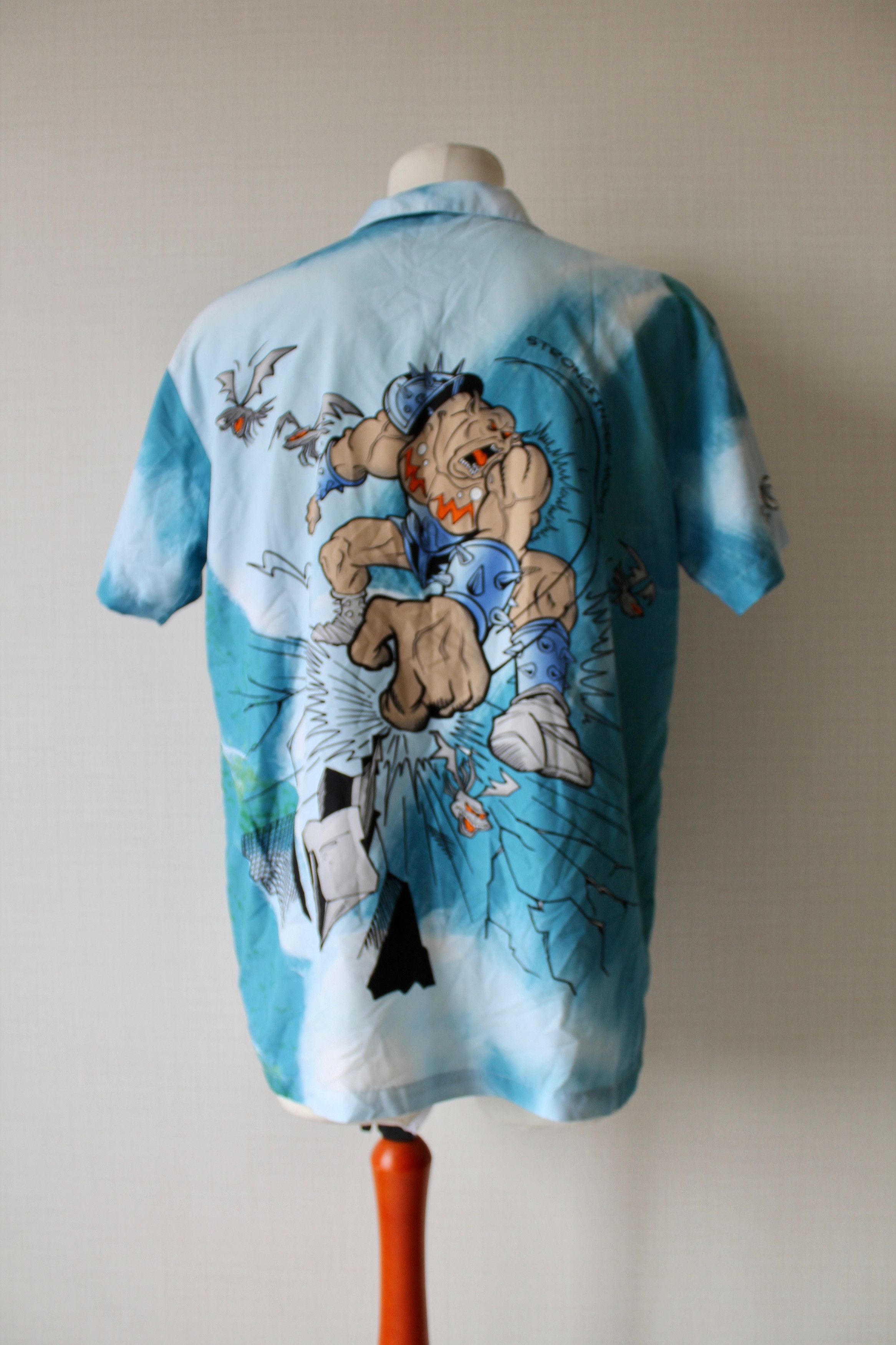Vintage Strong Finger Shirt Humor CRAZY SHIRT blue Size US L / EU 52-54 / 3 - 4 Thumbnail