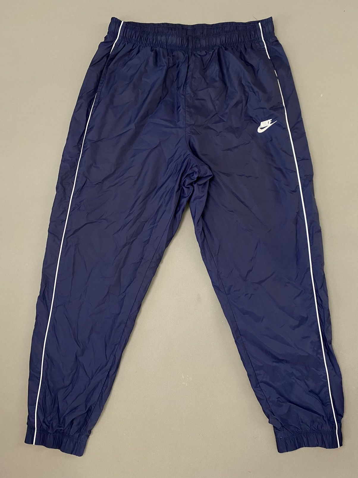 Nike Nike vintage navy track pants small logo Size US 32 / EU 48 - 1 Thumbnail
