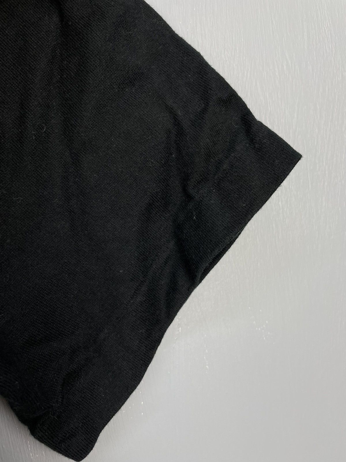 Vintage Vintage 90s Hide your face hide Japan rock band t shirt Size US L / EU 52-54 / 3 - 7 Thumbnail