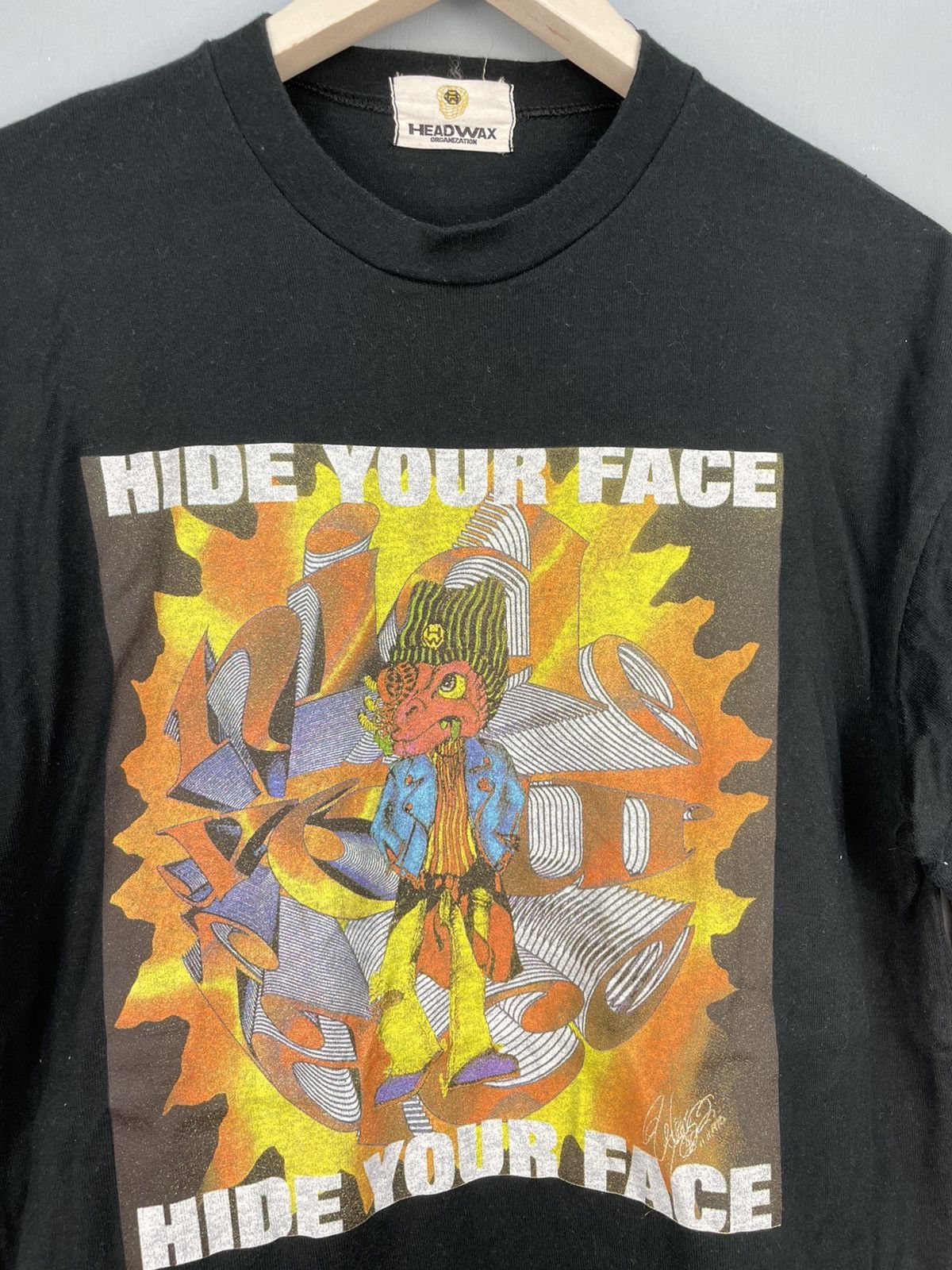 Vintage Vintage 90s Hide your face hide Japan rock band t shirt Size US L / EU 52-54 / 3 - 3 Thumbnail