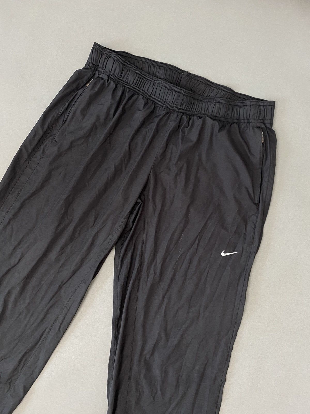 Nike Nike vintage black track pants small swoosh 2000s Size US 30 / EU 46 - 2 Thumbnail