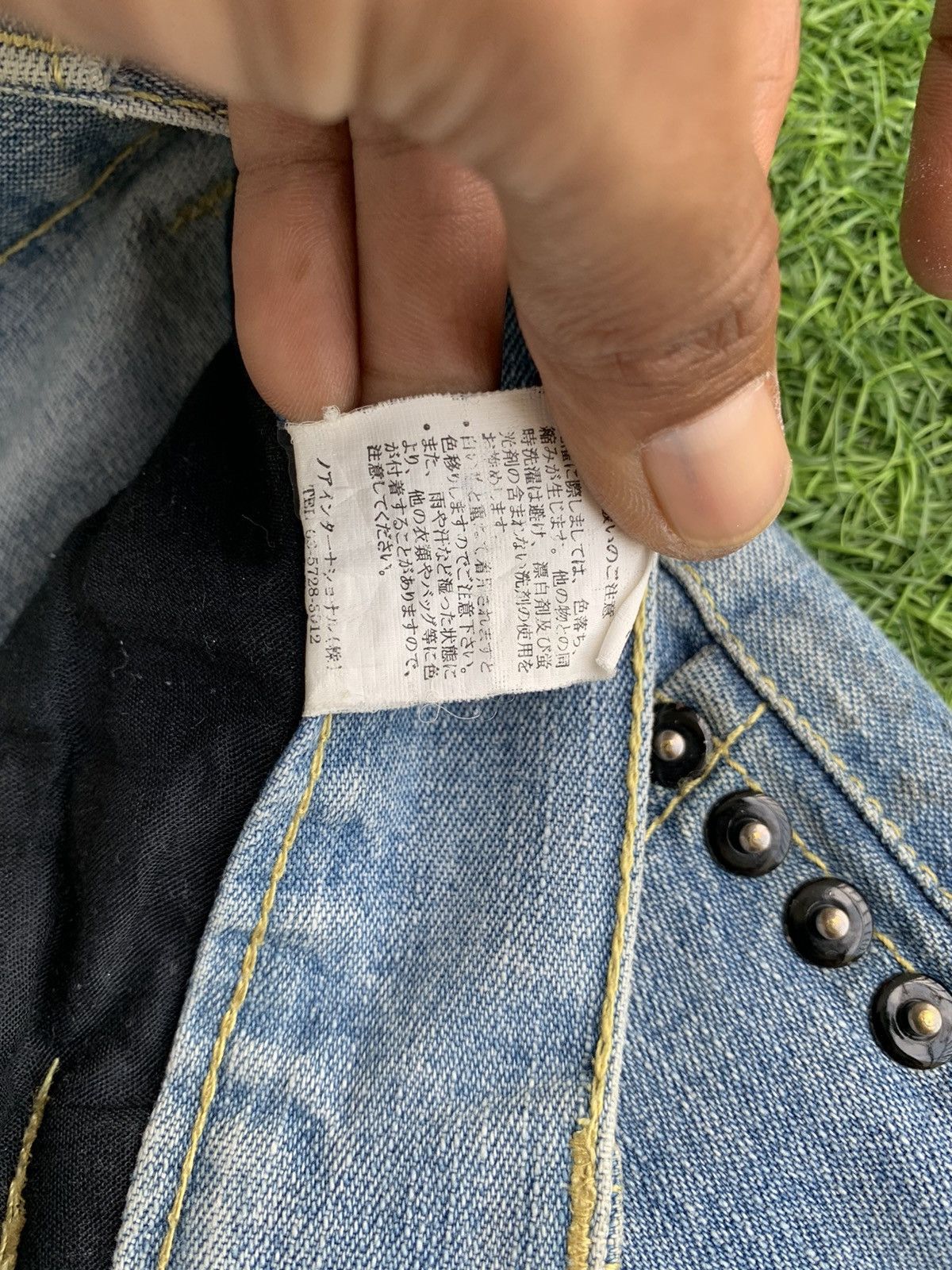 Japanese Brand Japanese Brand Lowbox Distressed Jeans Size US 30 / EU 46 - 13 Thumbnail