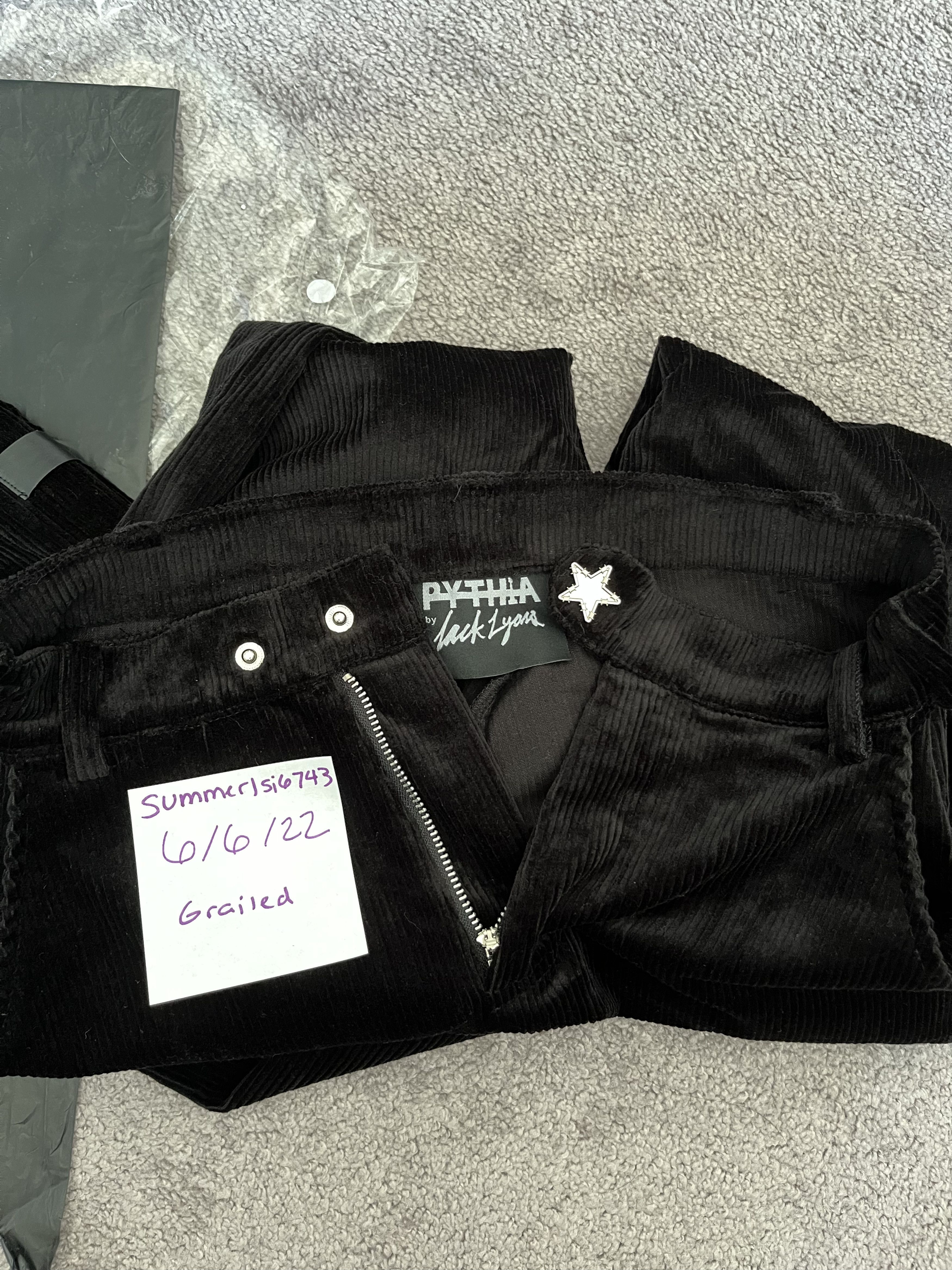 Other Jack Lyons Pythia High Waisted Black Corduroy Flares Size US 26 / EU 42 - 6 Thumbnail