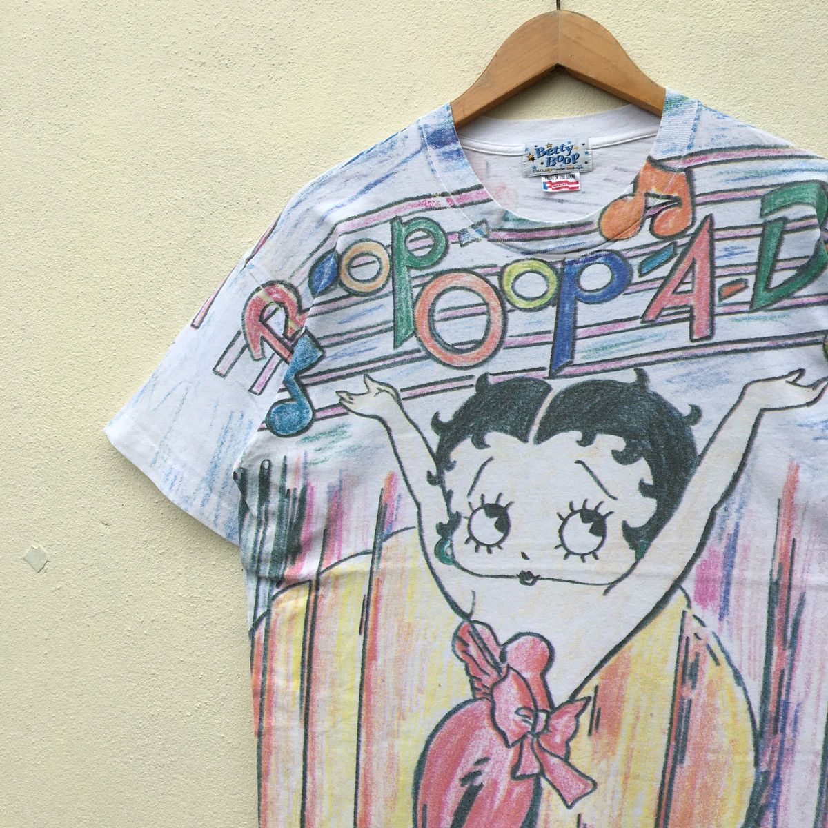 Cartoon Network Vintage BETTY BOOP ALL OVER PRINT DESIGN T-shirt Size US L / EU 52-54 / 3 - 4 Thumbnail