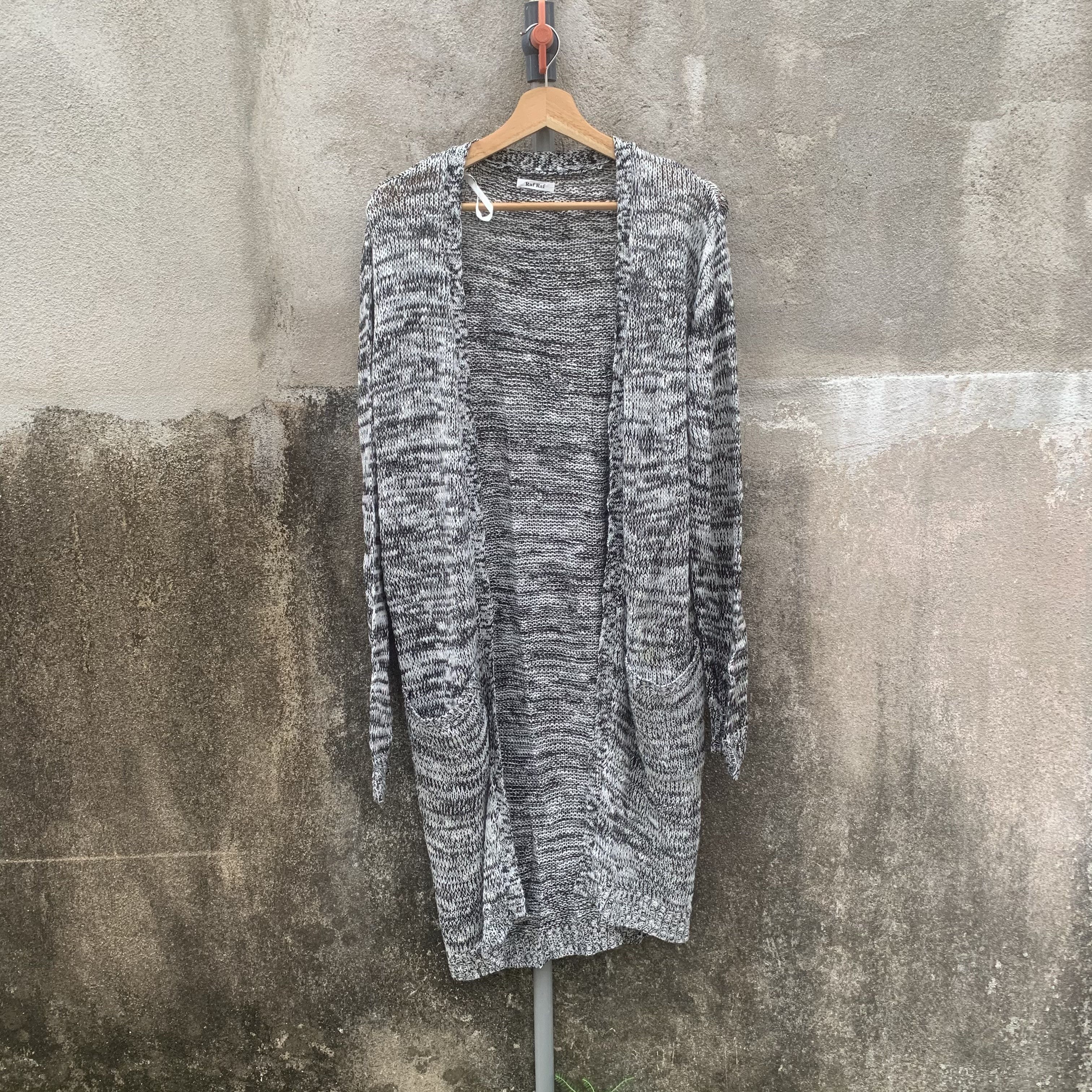 Japanese Brand Japanese Vintage Knitwear Long Cardigan Size US M / EU 48-50 / 2 - 1 Thumbnail