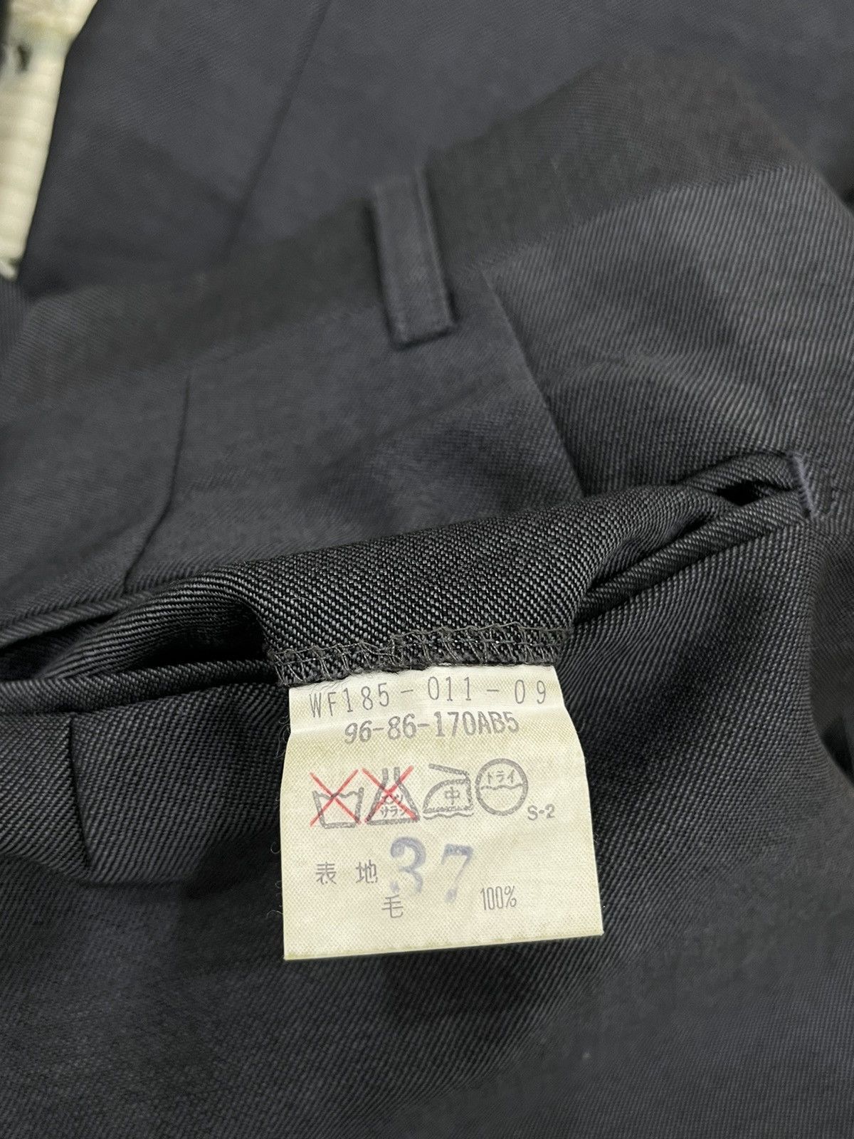 Burberry U. VINTAGE BURBERRY WOOL PANTS Size US 34 / EU 50 - 8 Thumbnail