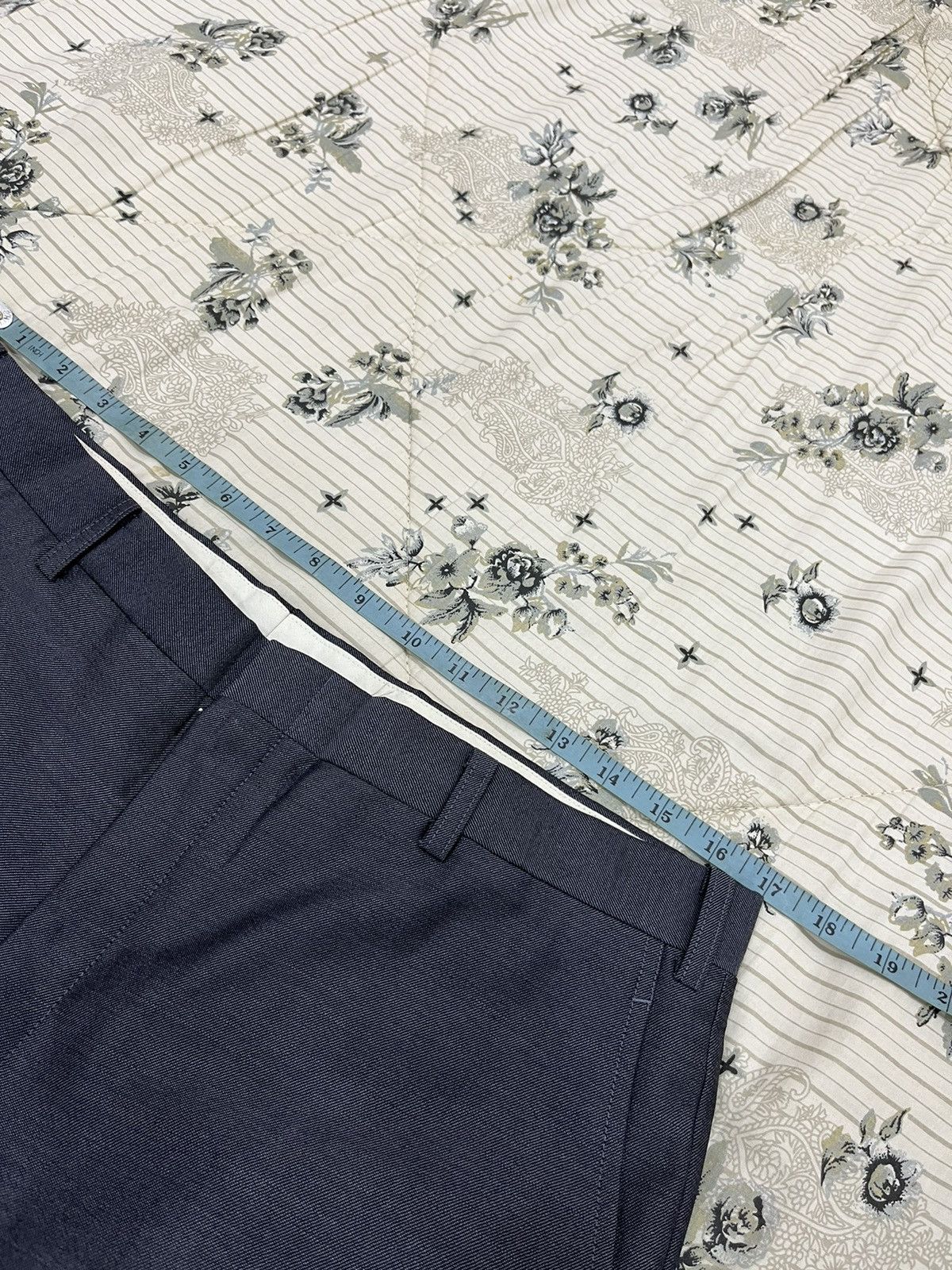 Burberry U. VINTAGE BURBERRY WOOL PANTS Size US 34 / EU 50 - 11 Thumbnail