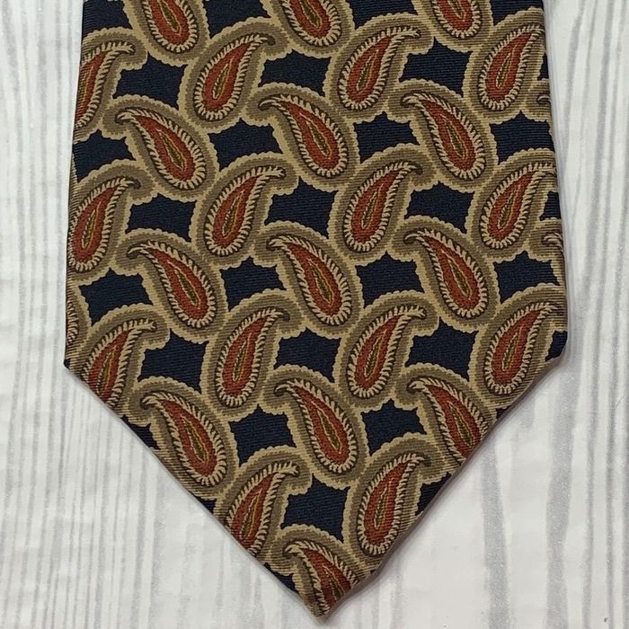 bert pulitzer tie