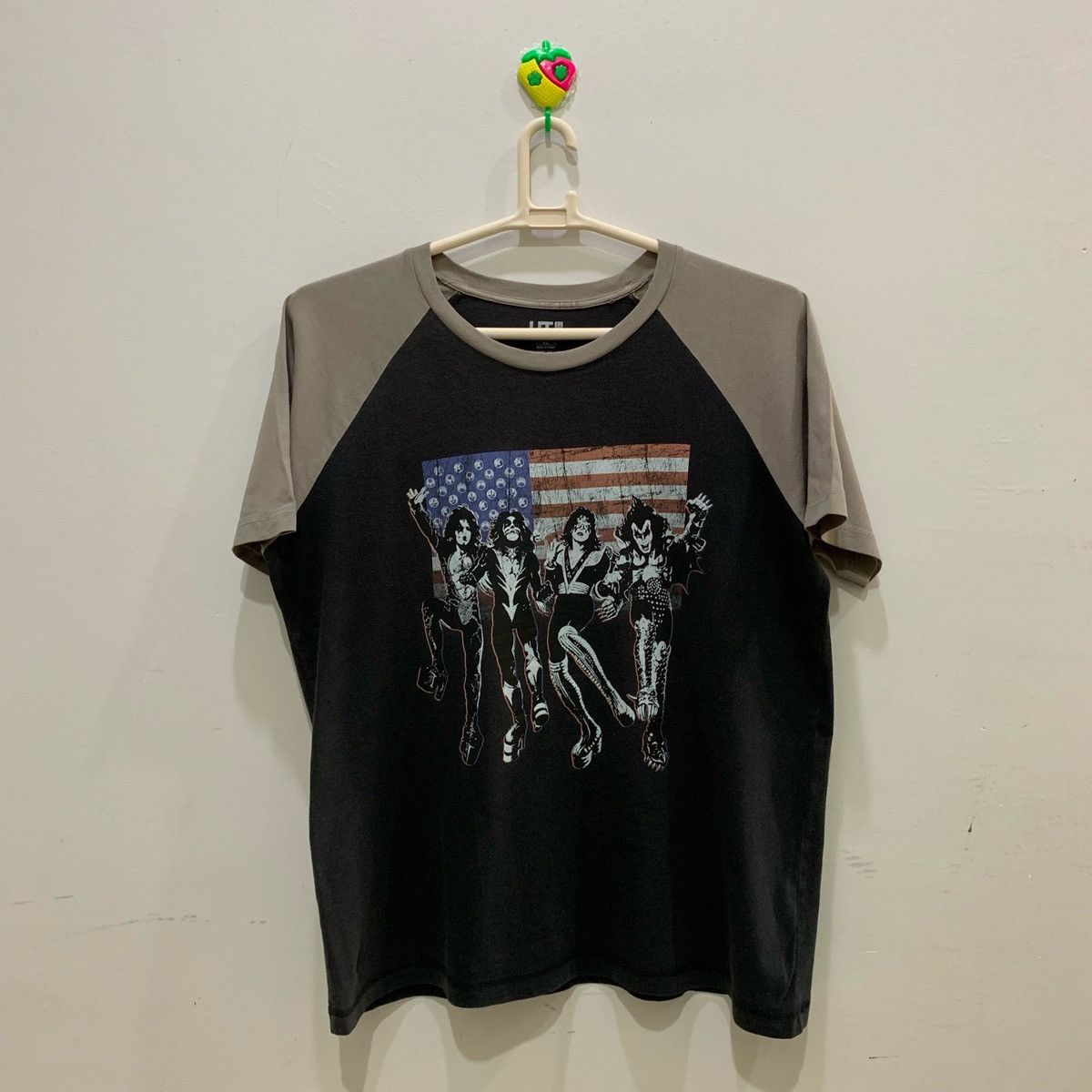 Band Tees × Japanese Brand × KISS KISS BAND Short Sleeve T-Shirts Size XL Fits L Size US L / EU 52-54 / 3 - 1 Thumbnail