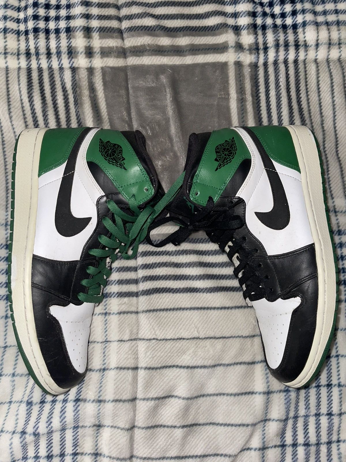 Air Jordan Retro High Boston Celtics 2009