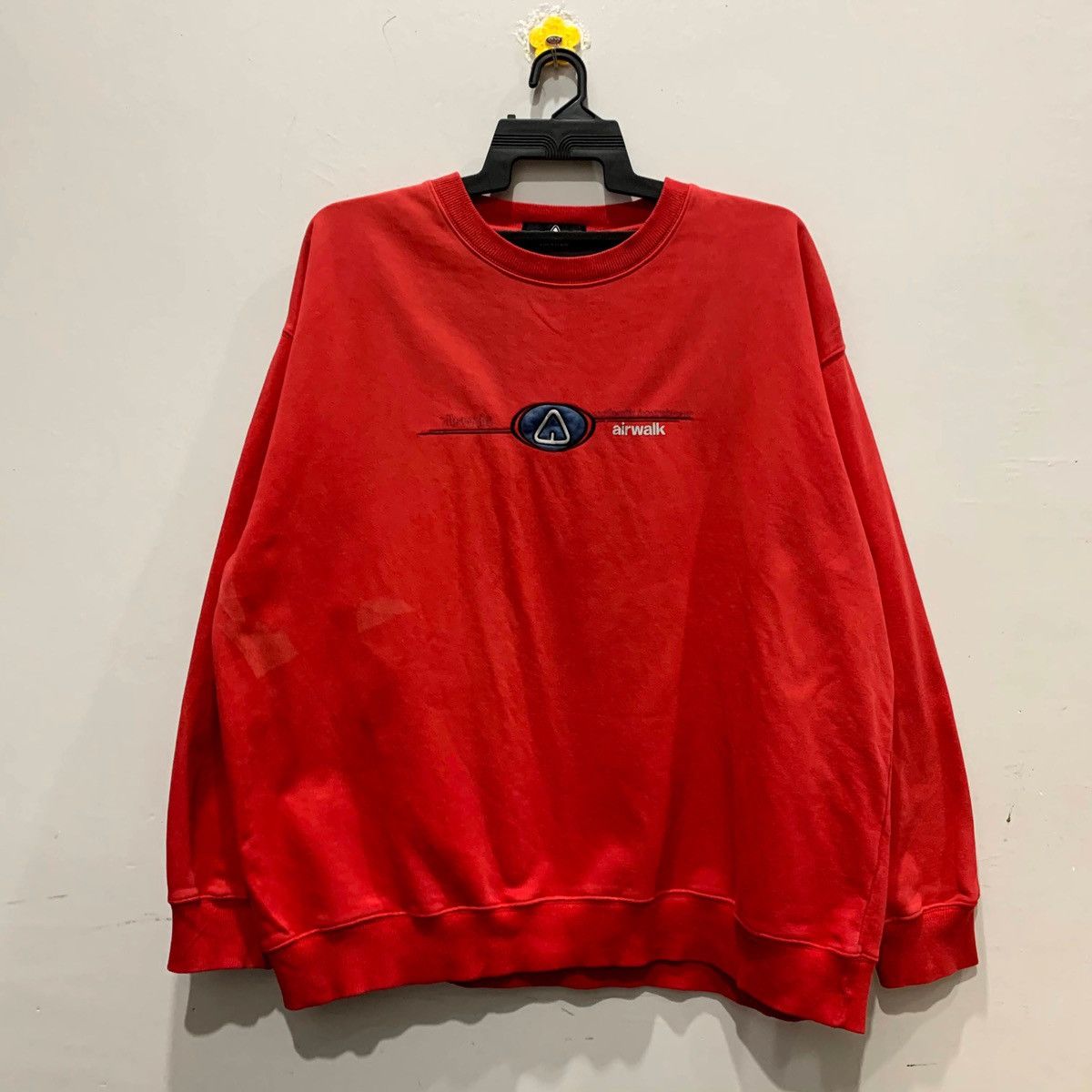 Airwalk × Japanese Brand × Vintage AIRWALK Sweatshirt Size 4L Fit XXL Size US XXL / EU 58 / 5 - 1 Thumbnail