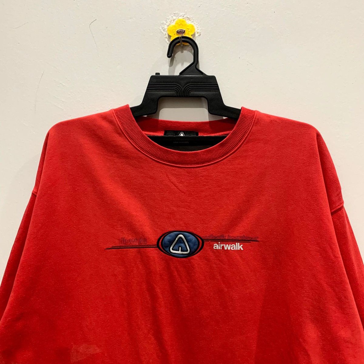 Airwalk × Japanese Brand × Vintage AIRWALK Sweatshirt Size 4L Fit XXL Size US XXL / EU 58 / 5 - 2 Thumbnail