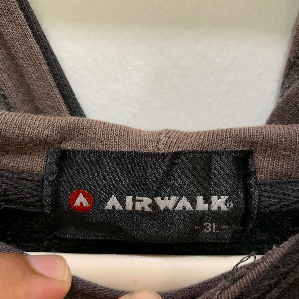 Airwalk × Japanese Brand AIRWALK Hoodie Size 3L fits XL Size US XL / EU 56 / 4 - 2 Thumbnail