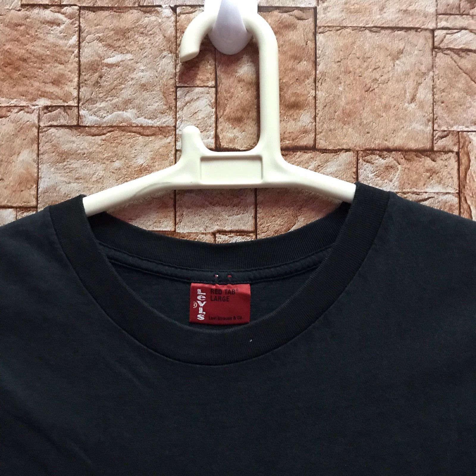 Levi's LEVI’S RED TAB Short Sleeve T-Shirts Size L...Fits Size S Size US S / EU 44-46 / 1 - 2 Thumbnail