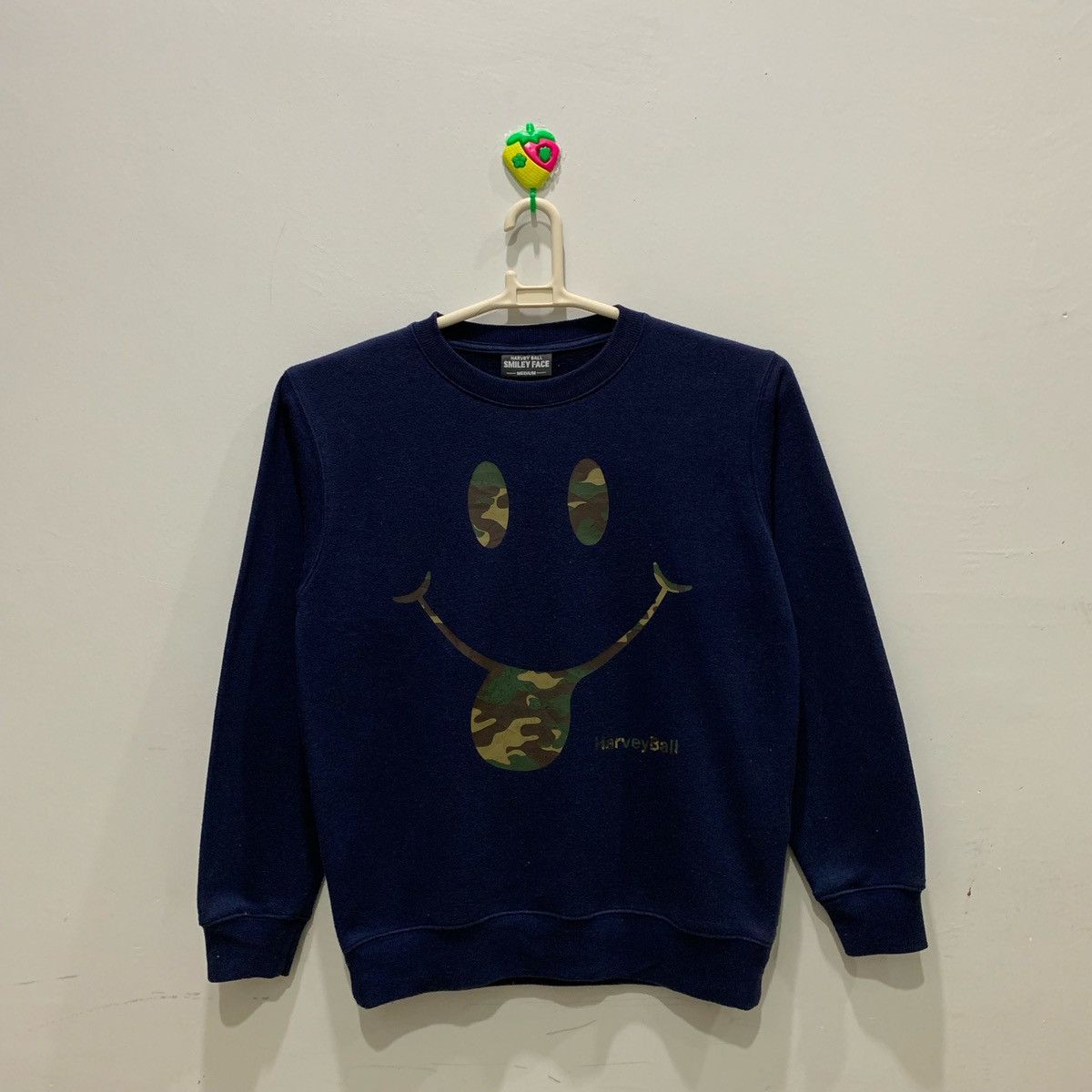 Japanese Brand × Vintage HARVEY BALL SMILEY FACE Sweatshirts Camo Design Size M Size US M / EU 48-50 / 2 - 1 Thumbnail