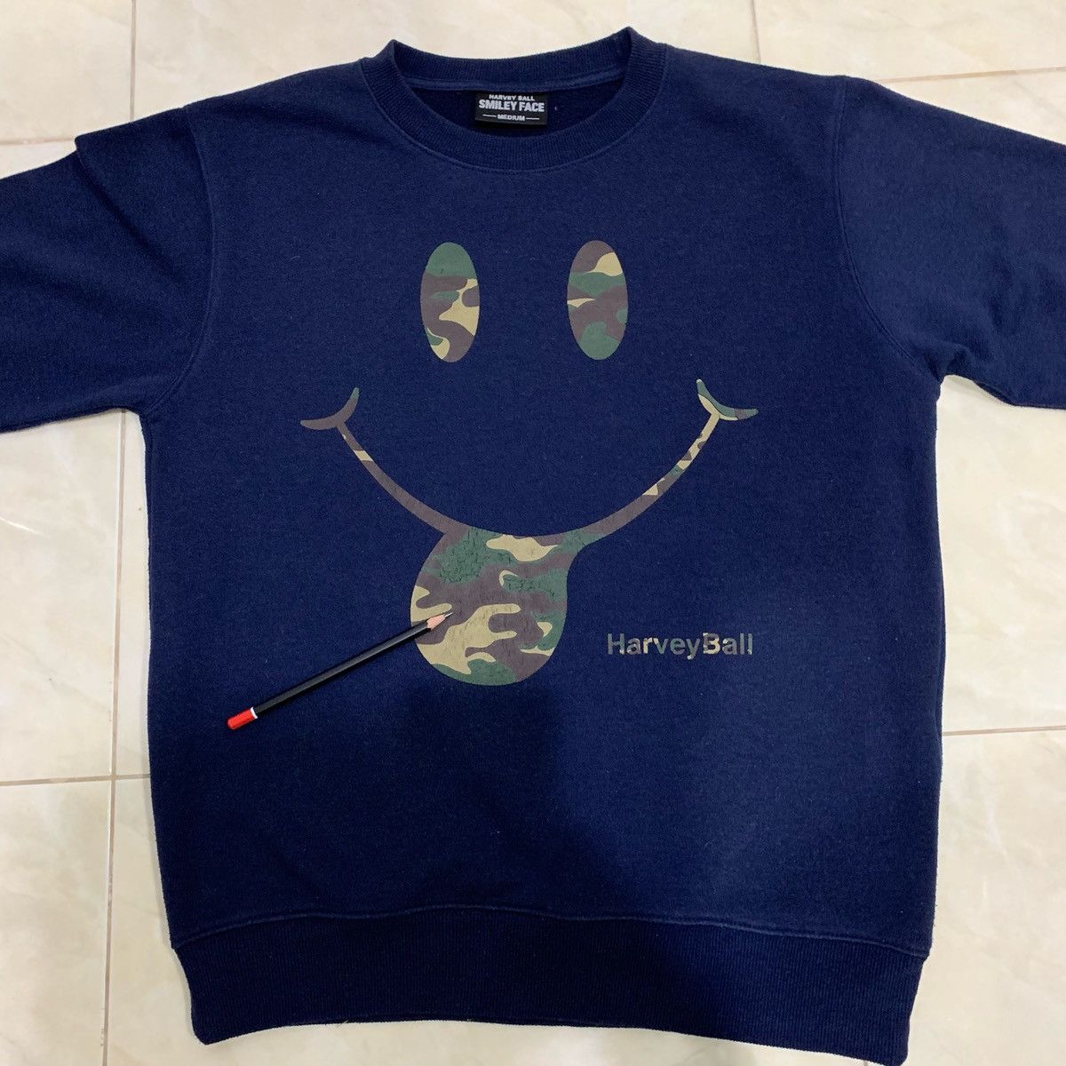Japanese Brand × Vintage HARVEY BALL SMILEY FACE Sweatshirts Camo Design Size M Size US M / EU 48-50 / 2 - 9 Thumbnail
