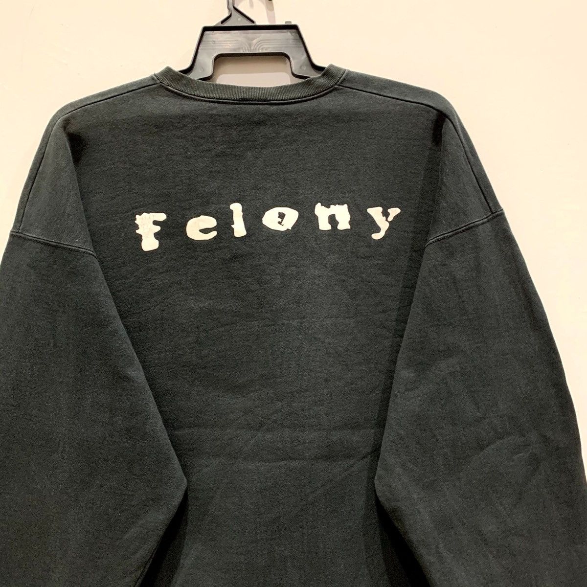 Japanese Brand × Pink Floyd × Vintage PRIME SUSPECT FELONY Sweatshirt Size XL Fits XXL Size US XXL / EU 58 / 5 - 9 Thumbnail