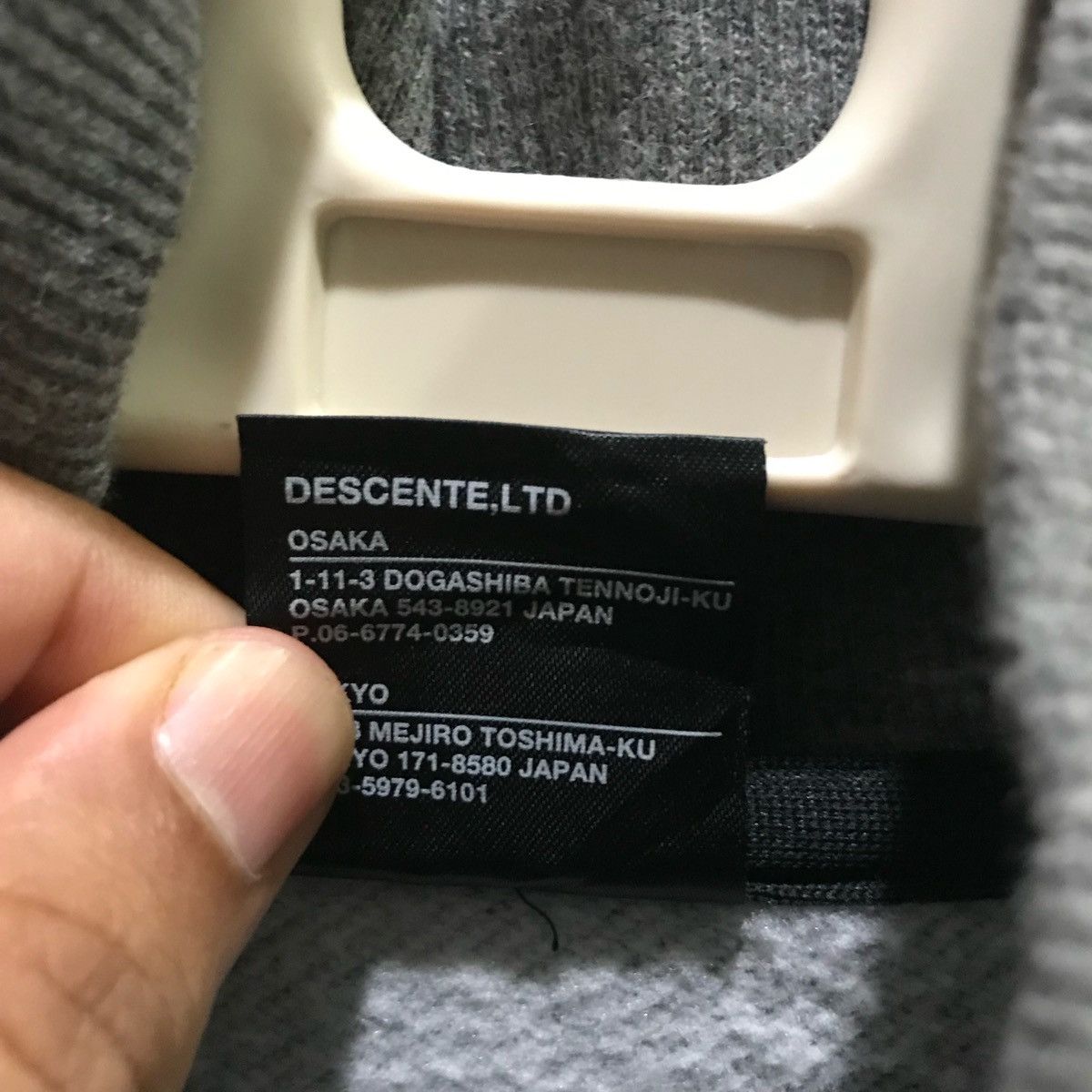 Descente × Japanese Brand × Vintage DESCENTE Sweatshirts Size L Size US L / EU 52-54 / 3 - 5 Thumbnail