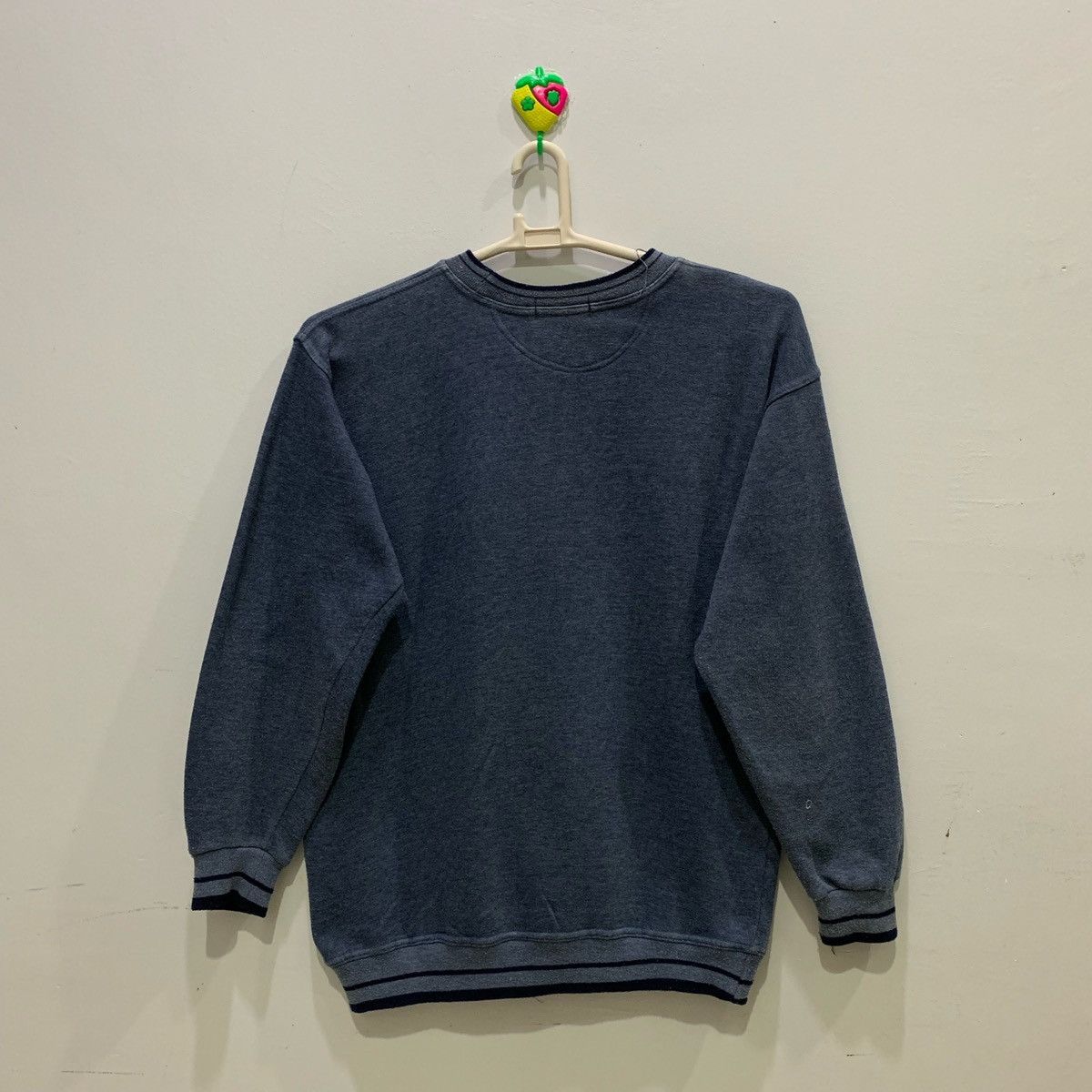 Japanese Brand × Vintage ANDRE VALENTINO PARIS Sweatshirts Size L Size US L / EU 52-54 / 3 - 8 Thumbnail
