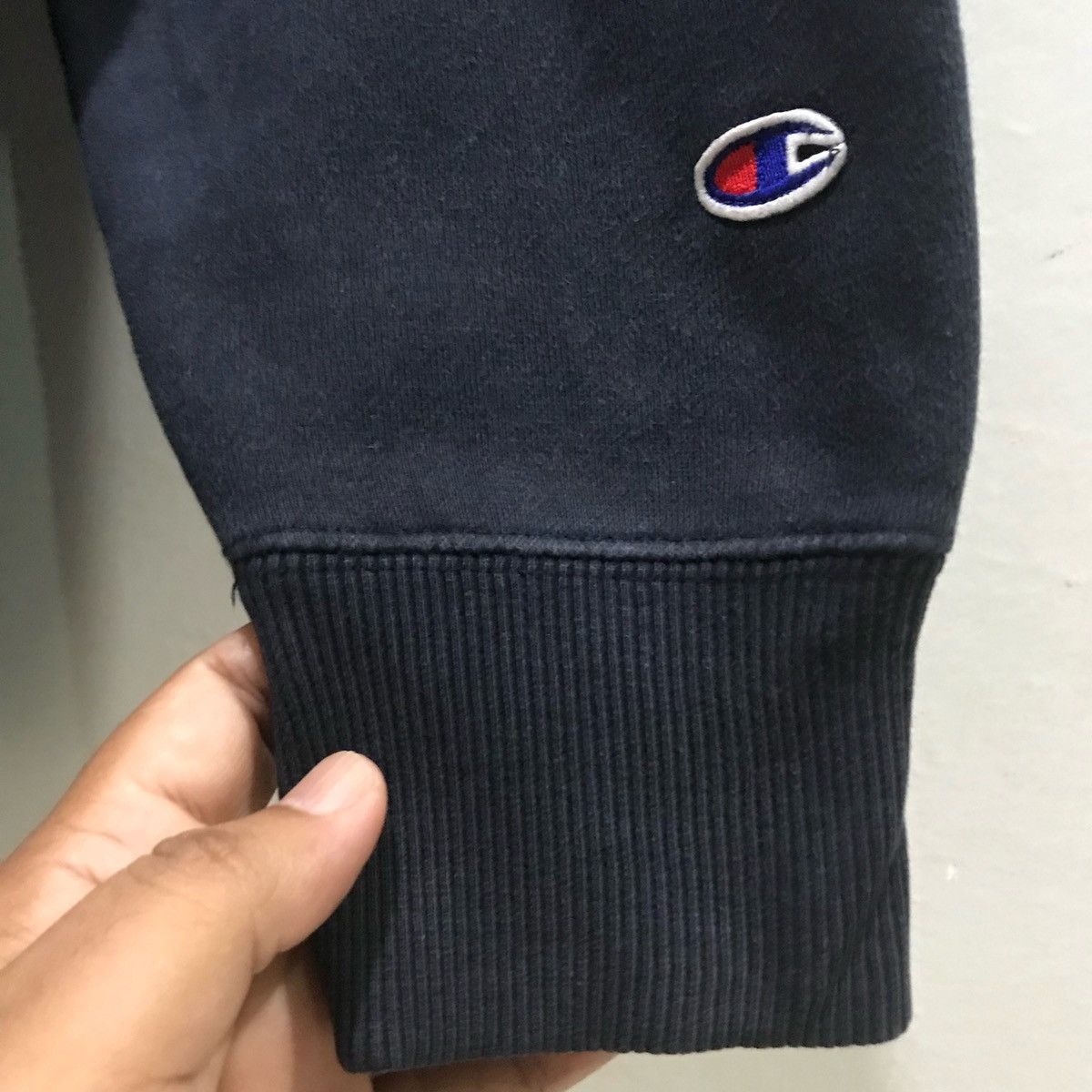 Champion × Vintage CHAMPION Sweatshirts Small logo Size M Fits L Size US L / EU 52-54 / 3 - 6 Thumbnail