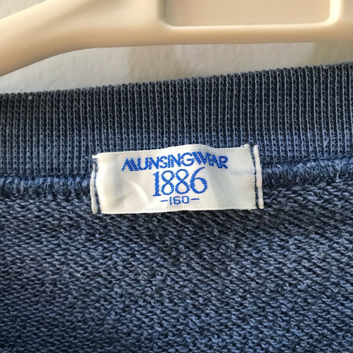 Japanese Brand × Vintage MUNSINGWEAR 1886 Sweatshirts Big Spellout Size 160 fits L Size US L / EU 52-54 / 3 - 3 Thumbnail