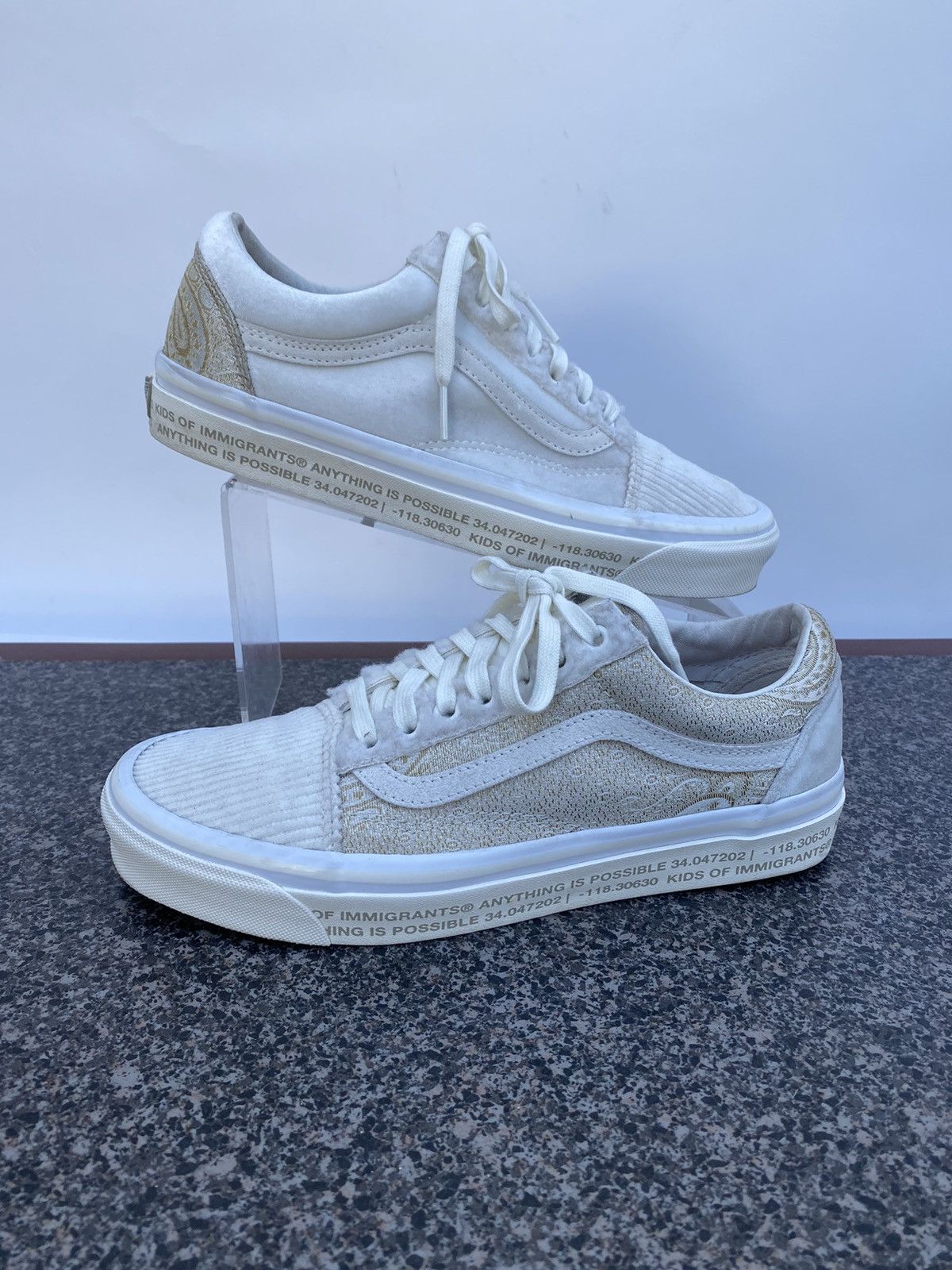 Vans Vans Old Skool 36 DX Kids of Immigrants Size US 8.5 / EU 41-42 - 1 Thumbnail