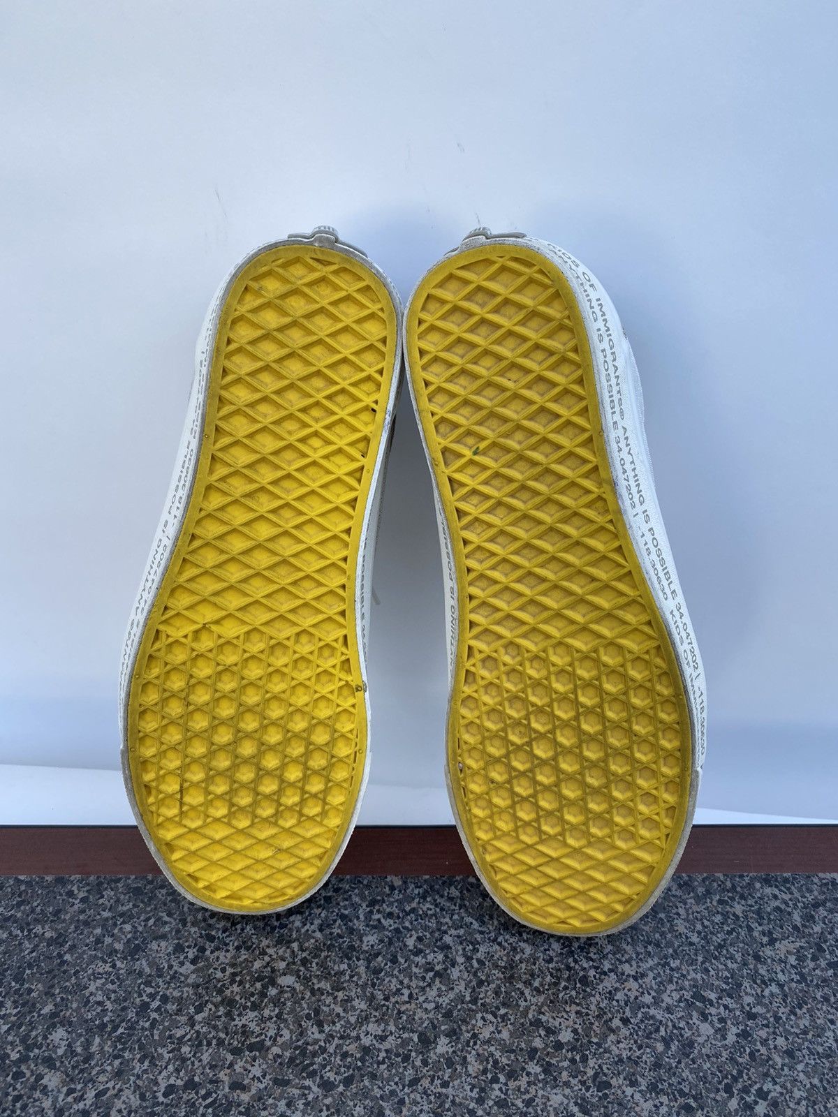 Vans Vans Old Skool 36 DX Kids of Immigrants Size US 8.5 / EU 41-42 - 9 Thumbnail