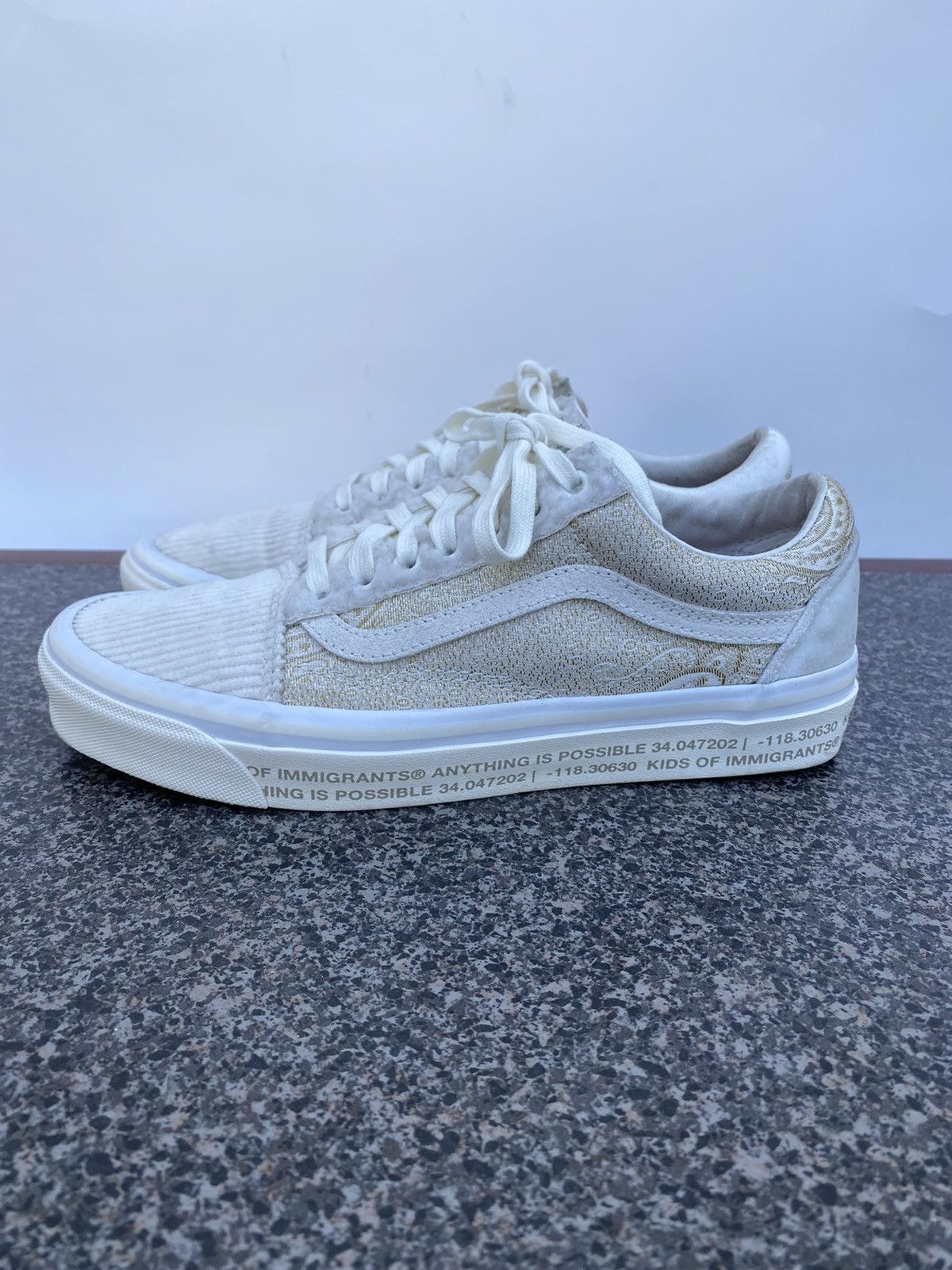 Vans Vans Old Skool 36 DX Kids of Immigrants Size US 8.5 / EU 41-42 - 2 Thumbnail