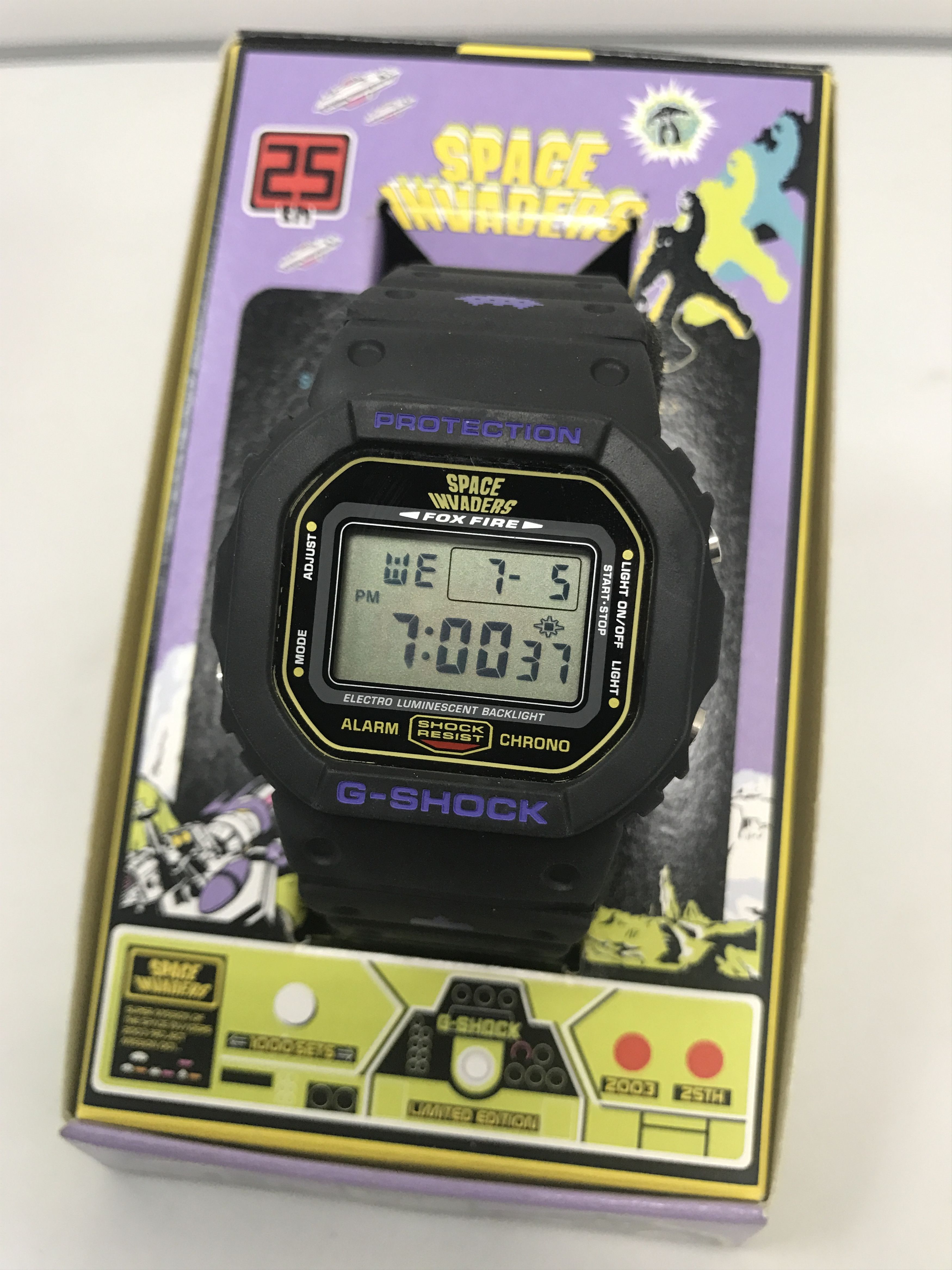 CASIO G-SHOCK DW-6900 SPACE INVADERS-